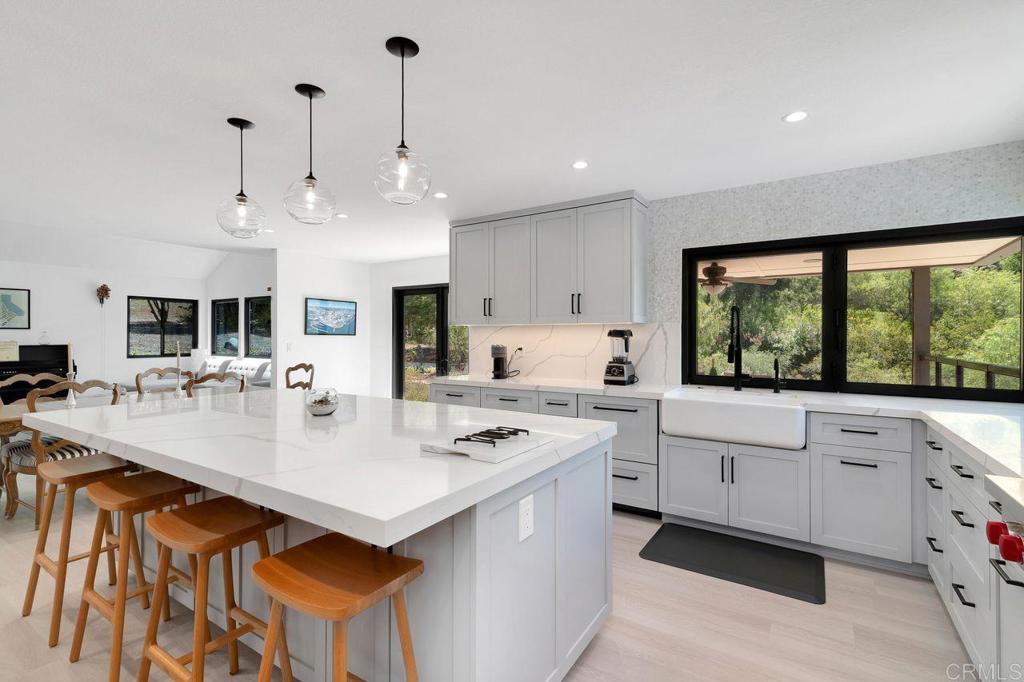 Escondido, California, 92029, United States, 3 Bedrooms Bedrooms, ,3 BathroomsBathrooms,Residential,For Sale,1905867