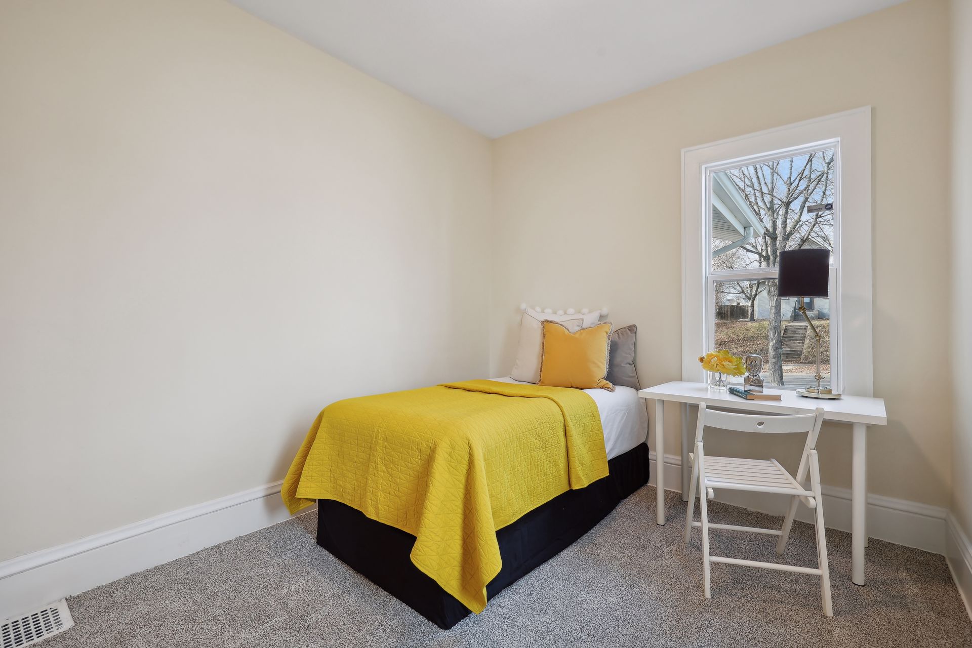  Thoughtfully Updated in Minneapolis’ Folwell Neighborhood - 物件實景