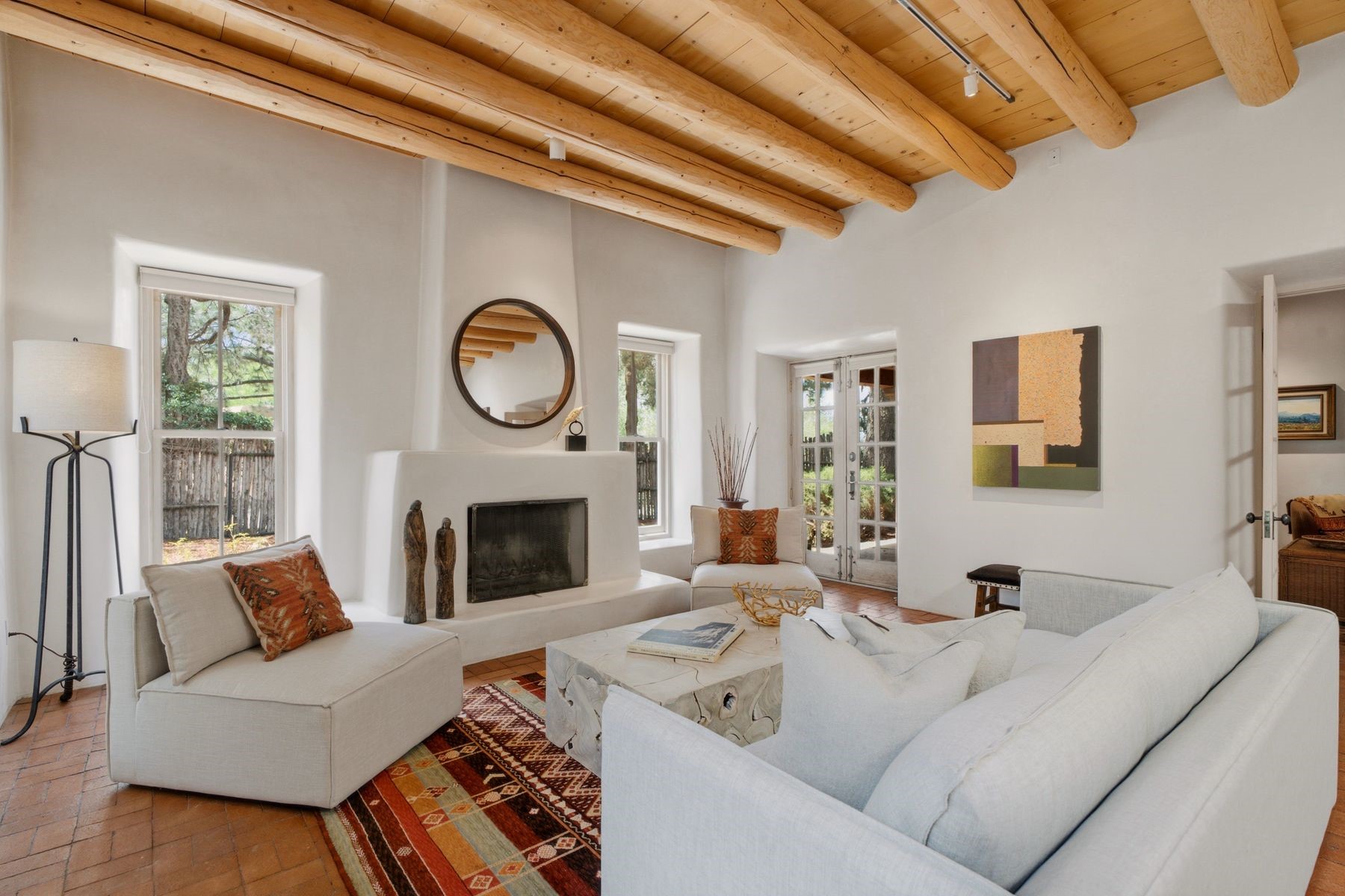  570 E Coronado Road - 物件實景