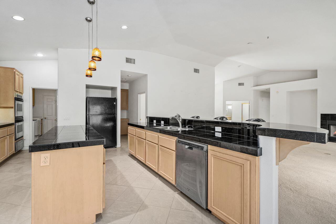 Indio, California, 92201, United States, 3 Bedrooms Bedrooms, ,3 BathroomsBathrooms,Residential,For Sale,1955599