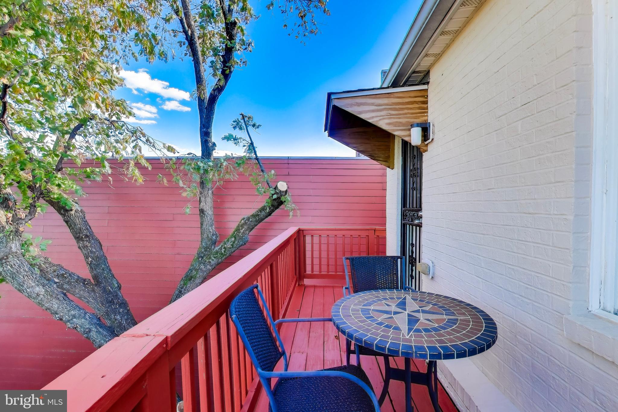 Washington, District of Columbia, 20010, United States, 2 Bedrooms Bedrooms, ,2 BathroomsBathrooms,Residential,For Sale,1974209