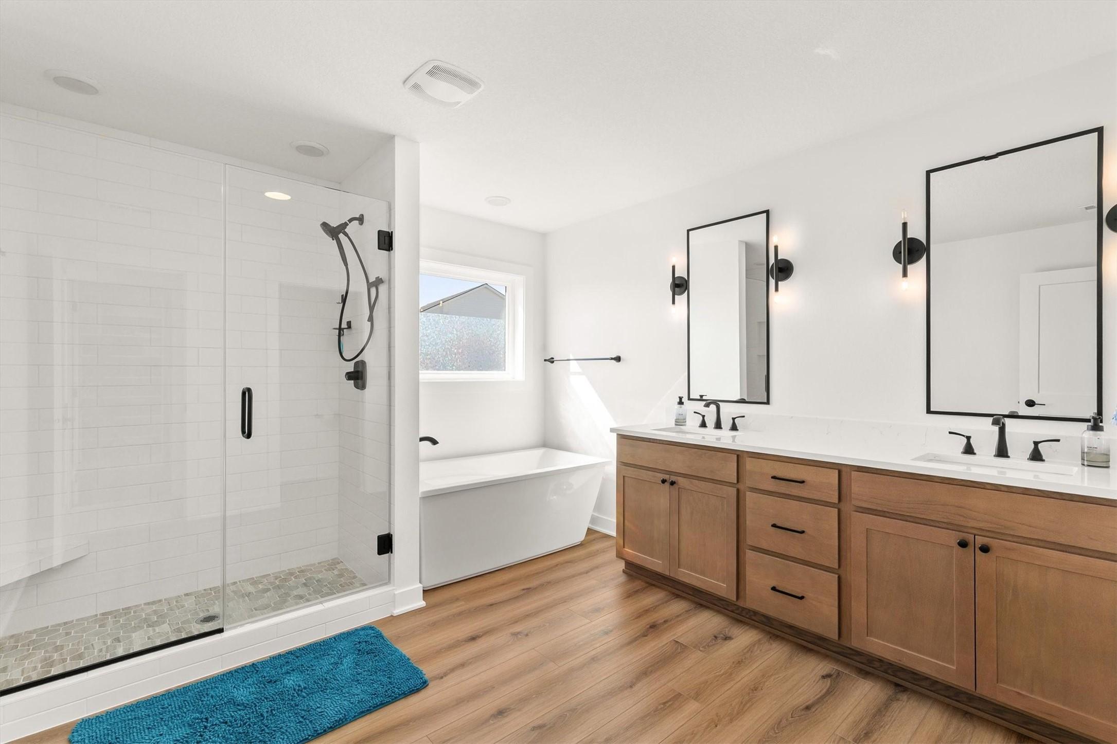 West Des Moines, Iowa, 50266, United States, 5 Bedrooms Bedrooms, ,5 BathroomsBathrooms,Residential,For Sale,2030247