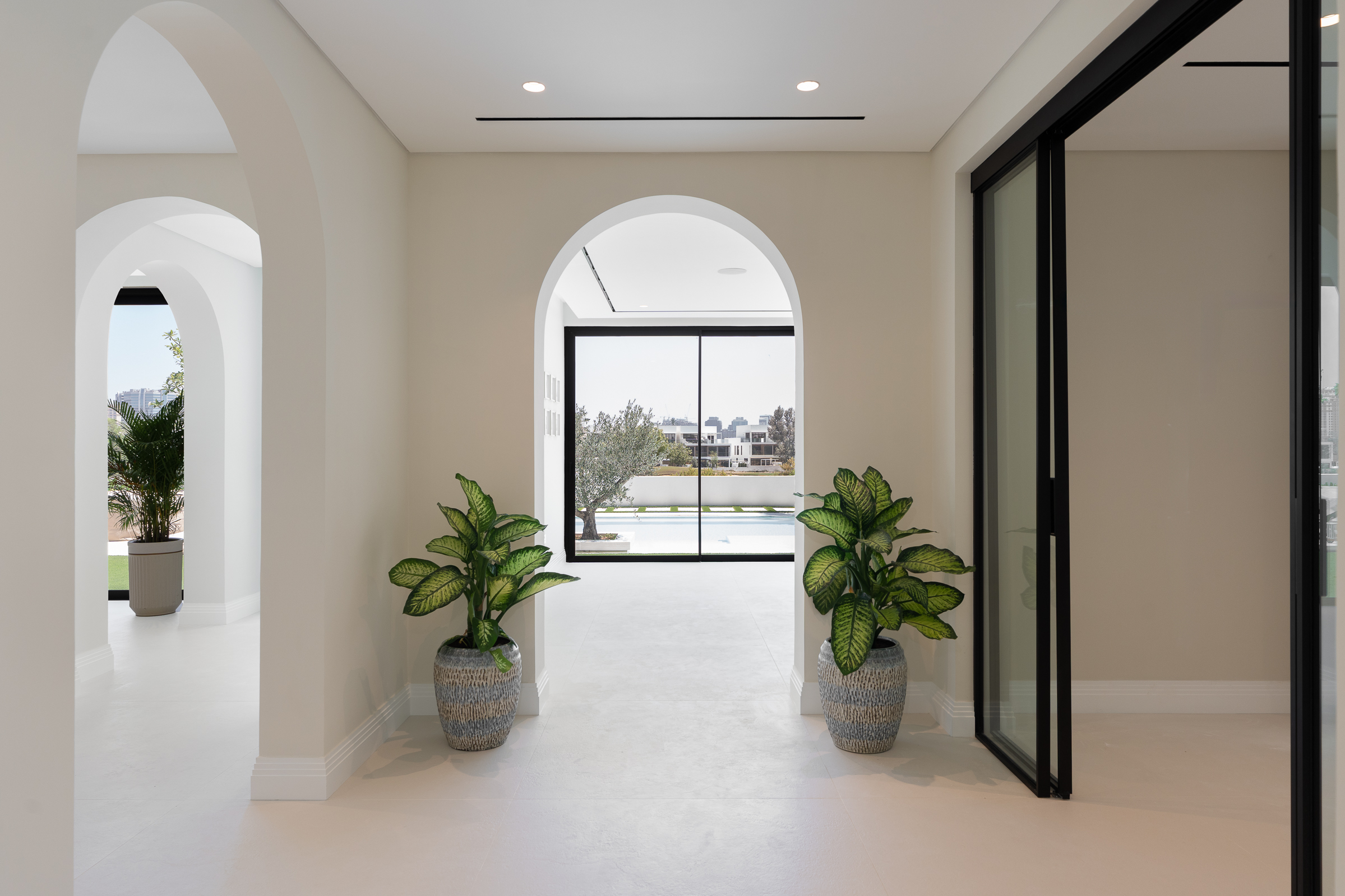  Spacious Fully Upgraded Villa in JGE - 物件實景