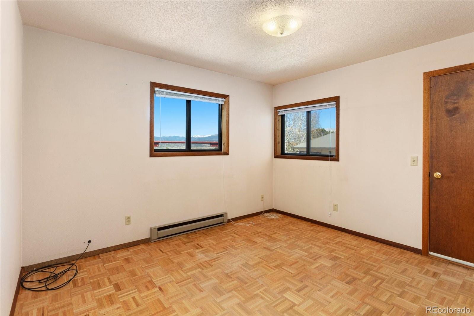 Salida, Colorado, 81201, United States, 3 Bedrooms Bedrooms, ,1 BathroomBathrooms,Residential,For Sale,2043390