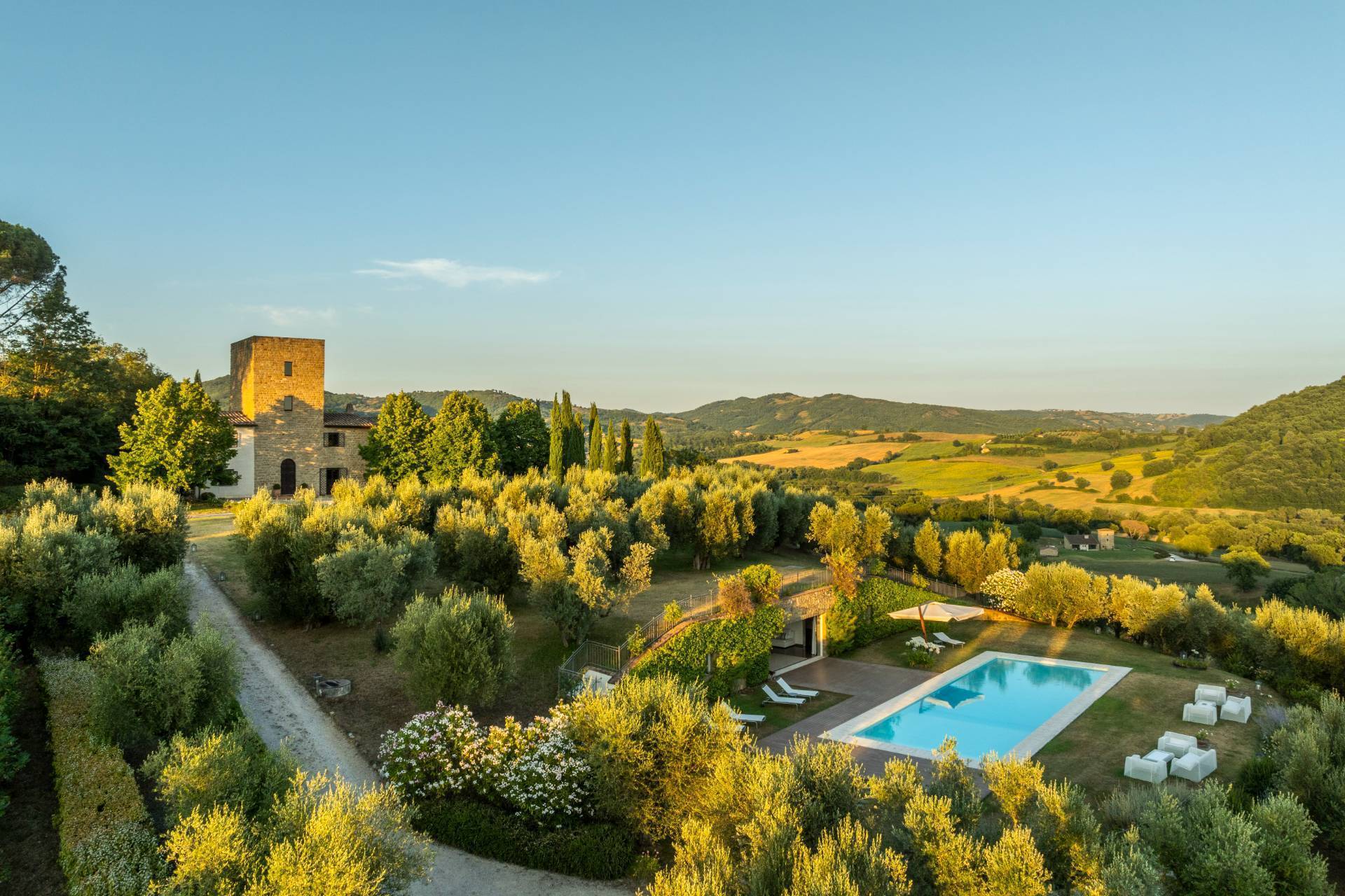 Perugia, Perugia, 06100, IT, 4 Bedrooms Bedrooms, ,5 BathroomsBathrooms,Residential,For Sale,1730390