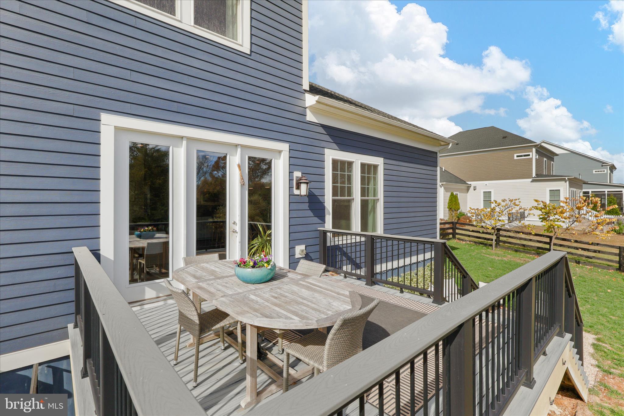 Aldie, Virginia, 20105, United States, 5 Bedrooms Bedrooms, ,5 BathroomsBathrooms,Residential,For Sale,1987386