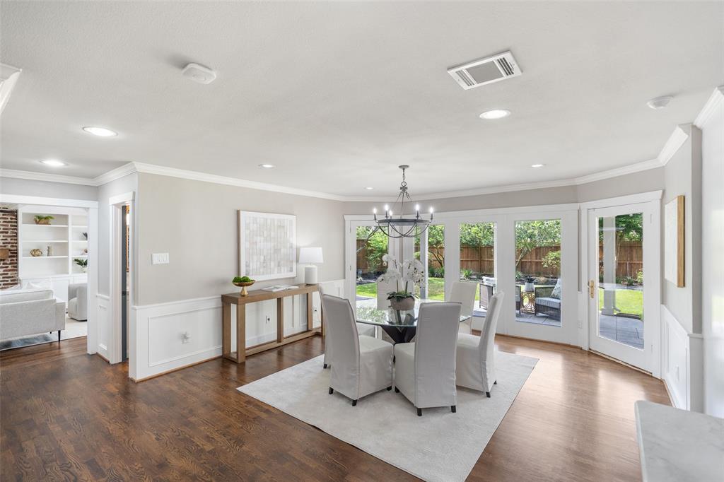 Houston, Texas, 77079, United States, 4 Bedrooms Bedrooms, ,3 BathroomsBathrooms,Residential,For Sale,1856423