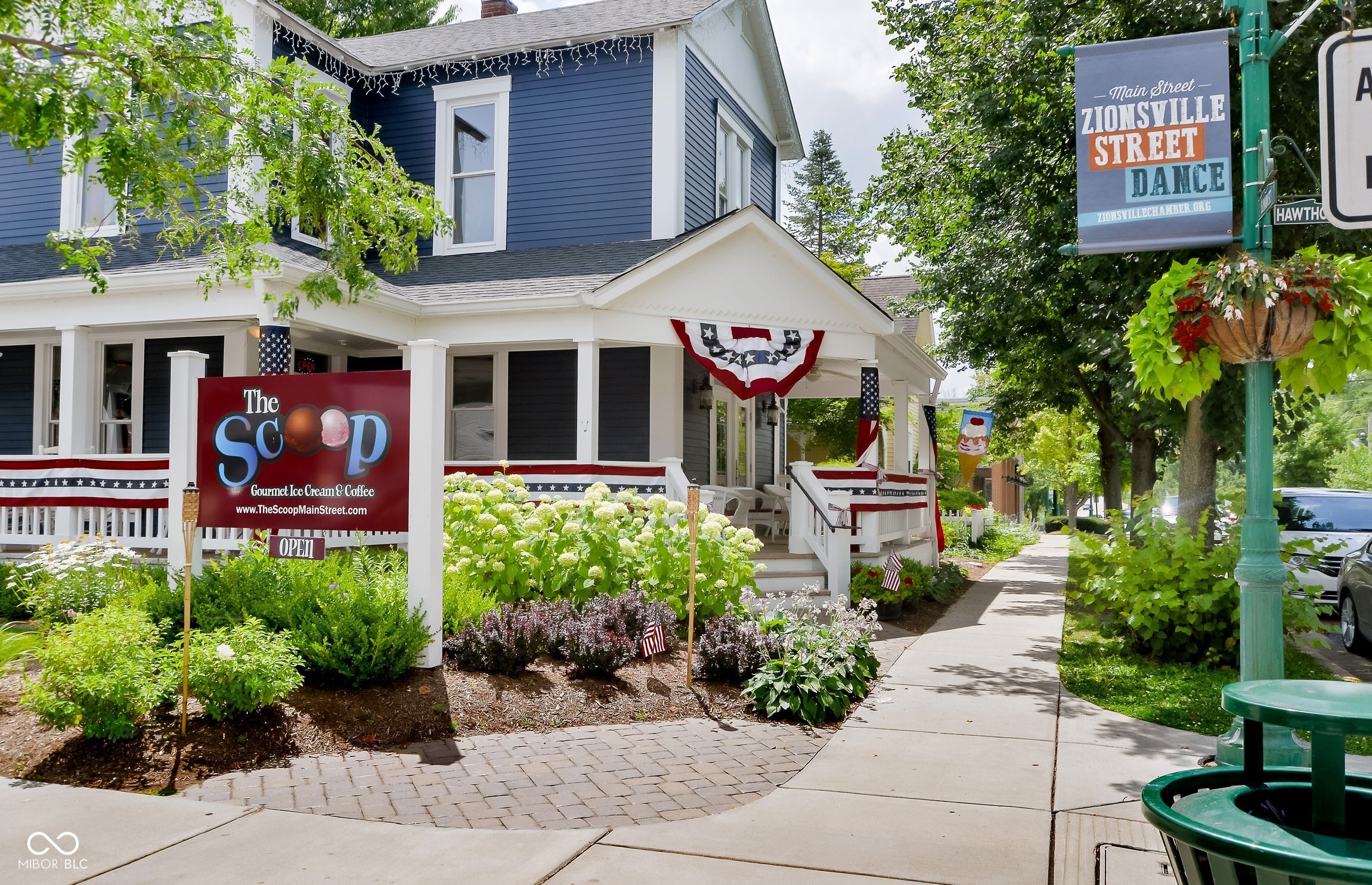 Zionsville, Indiana, 46077, United States, 3 Bedrooms Bedrooms, ,2 BathroomsBathrooms,Residential,For Sale,2008778