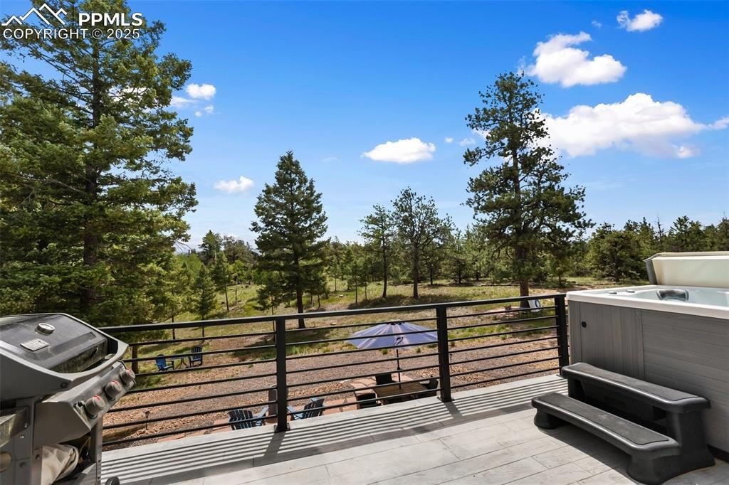 Florissant, Colorado, 80816, United States, 3 Bedrooms Bedrooms, ,2 BathroomsBathrooms,Residential,For Sale,1882650