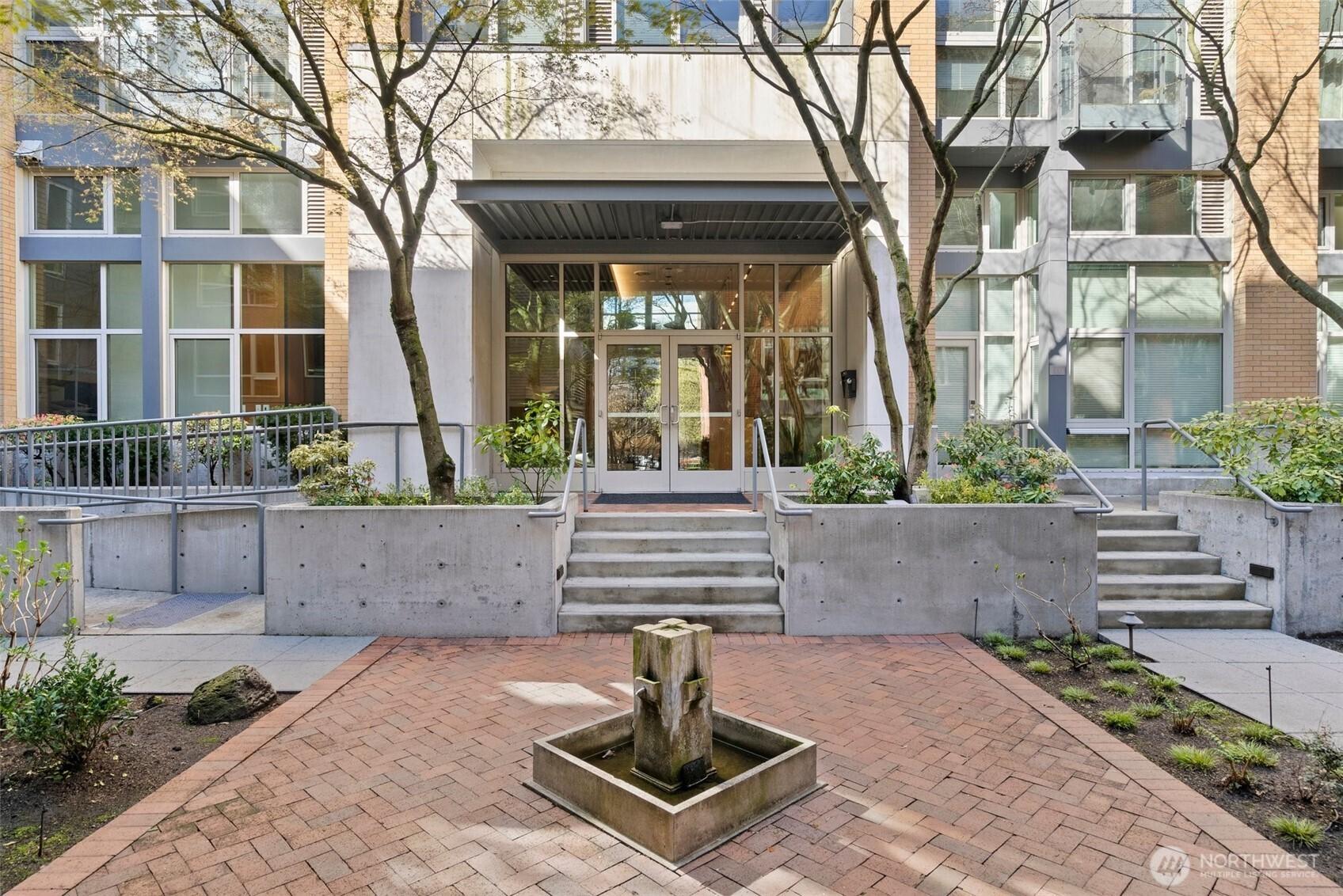 SEATTLE, Washington, 98102, United States, 1 Bedroom Bedrooms, ,2 BathroomsBathrooms,Residential,For Sale,1752958
