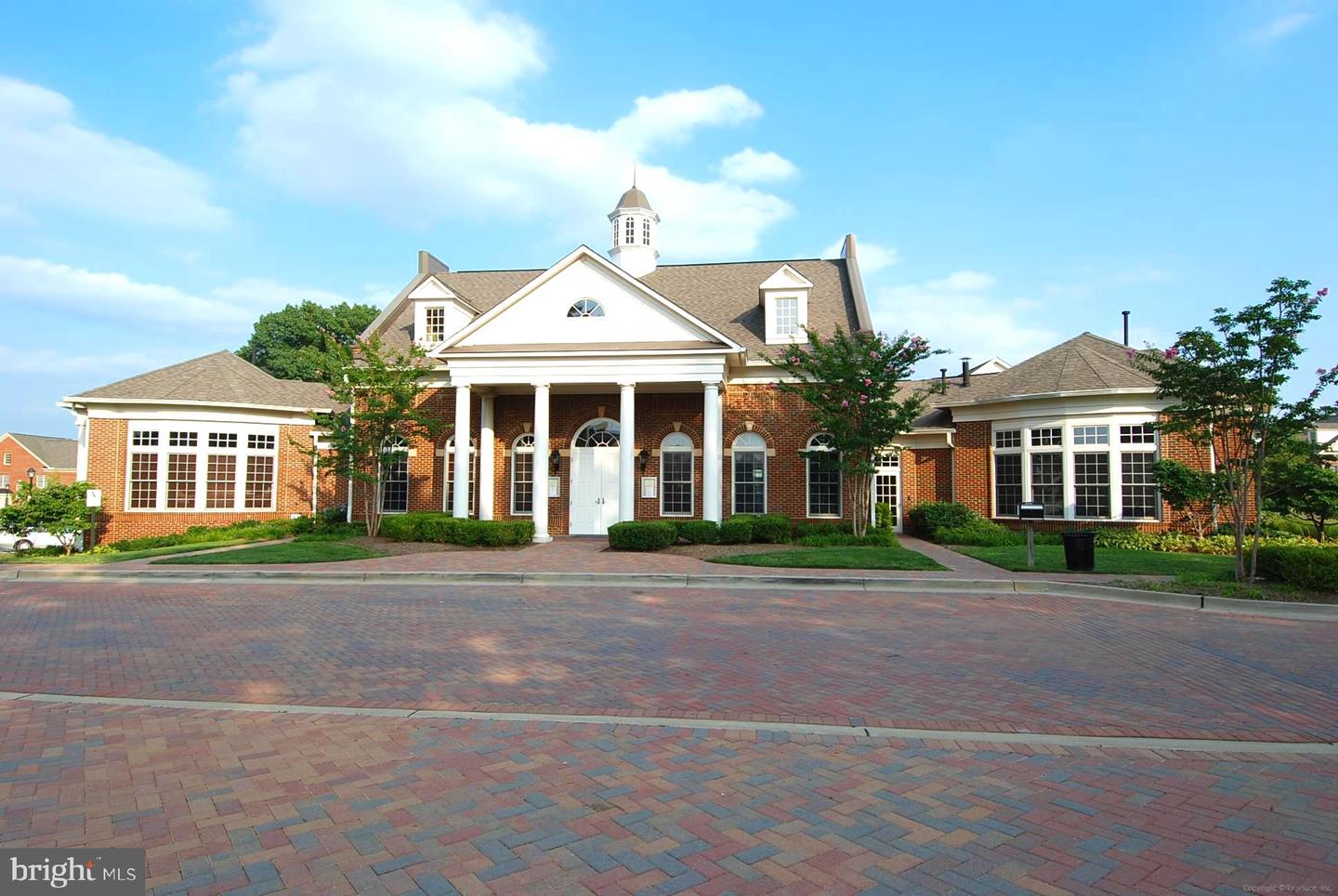 Rockville, Maryland, 20850, United States, 2 Bedrooms Bedrooms, ,2 BathroomsBathrooms,Residential,For Sale,1859700