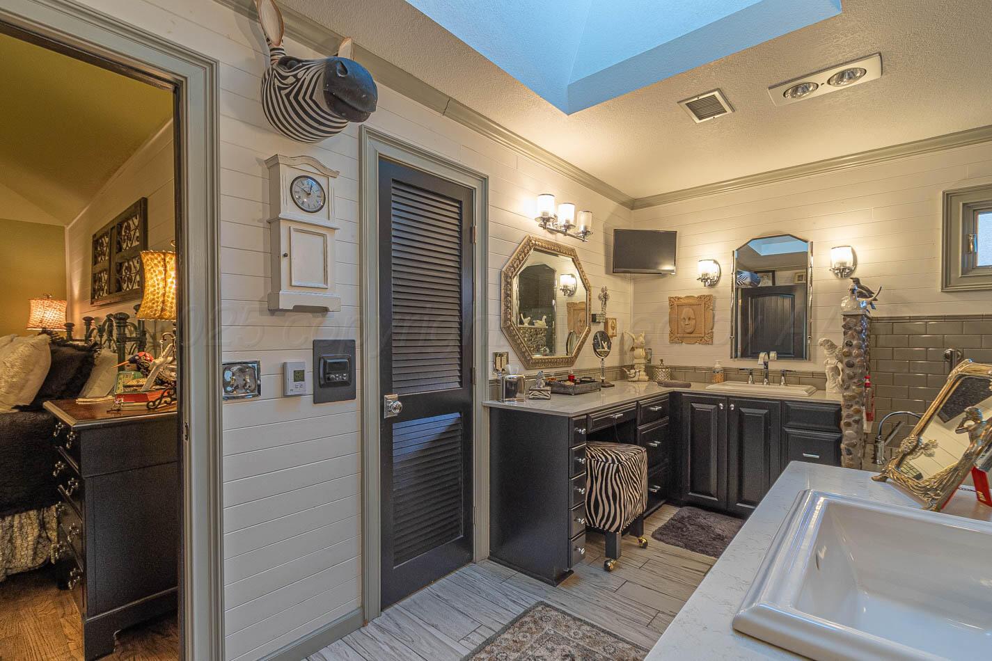 Amarillo, Texas, 79121, United States, 4 Bedrooms Bedrooms, ,1 BathroomBathrooms,Residential,For Sale,1989521