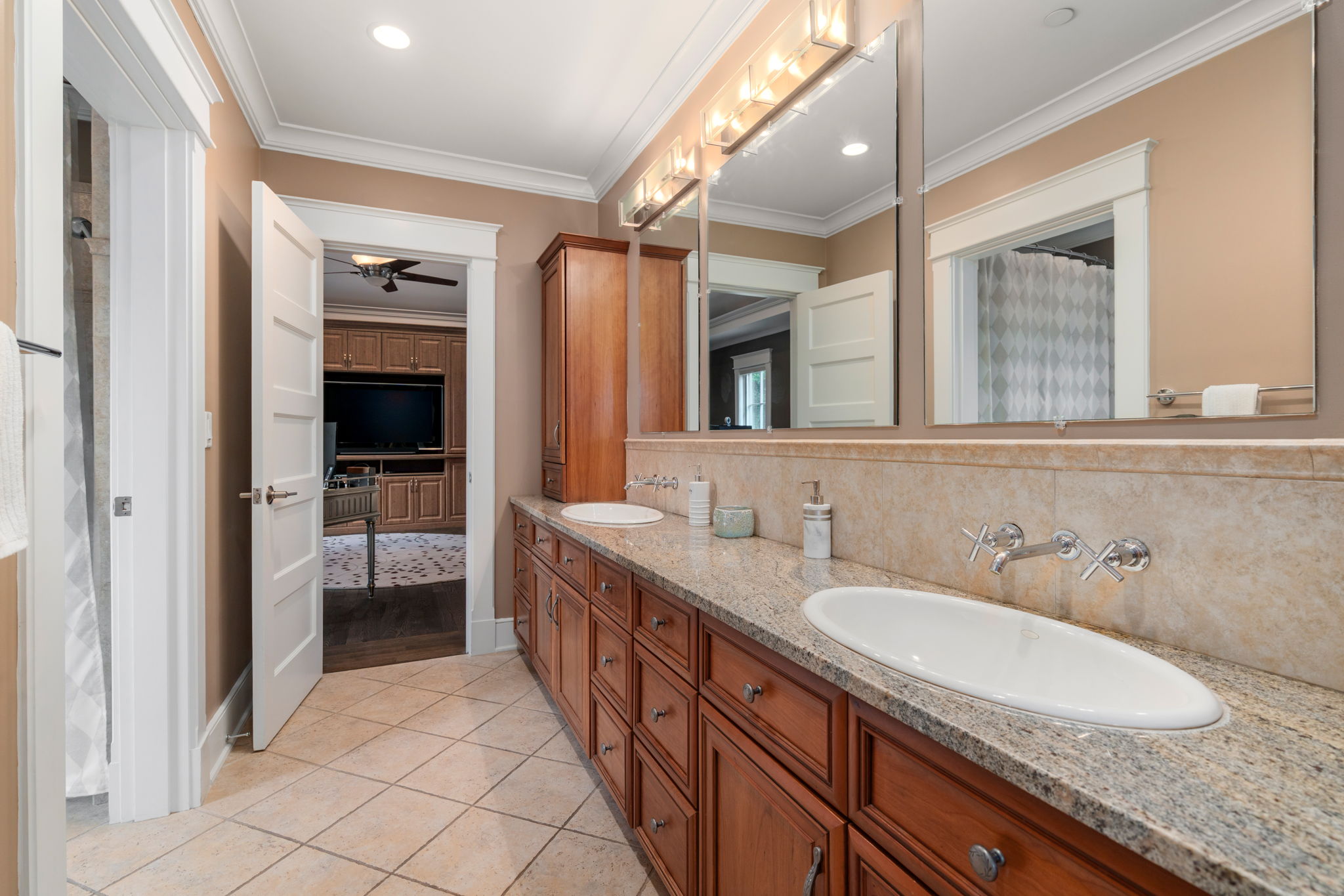  4 Ellen Mary Way, Wayland, MA, 01778 - 物件實景