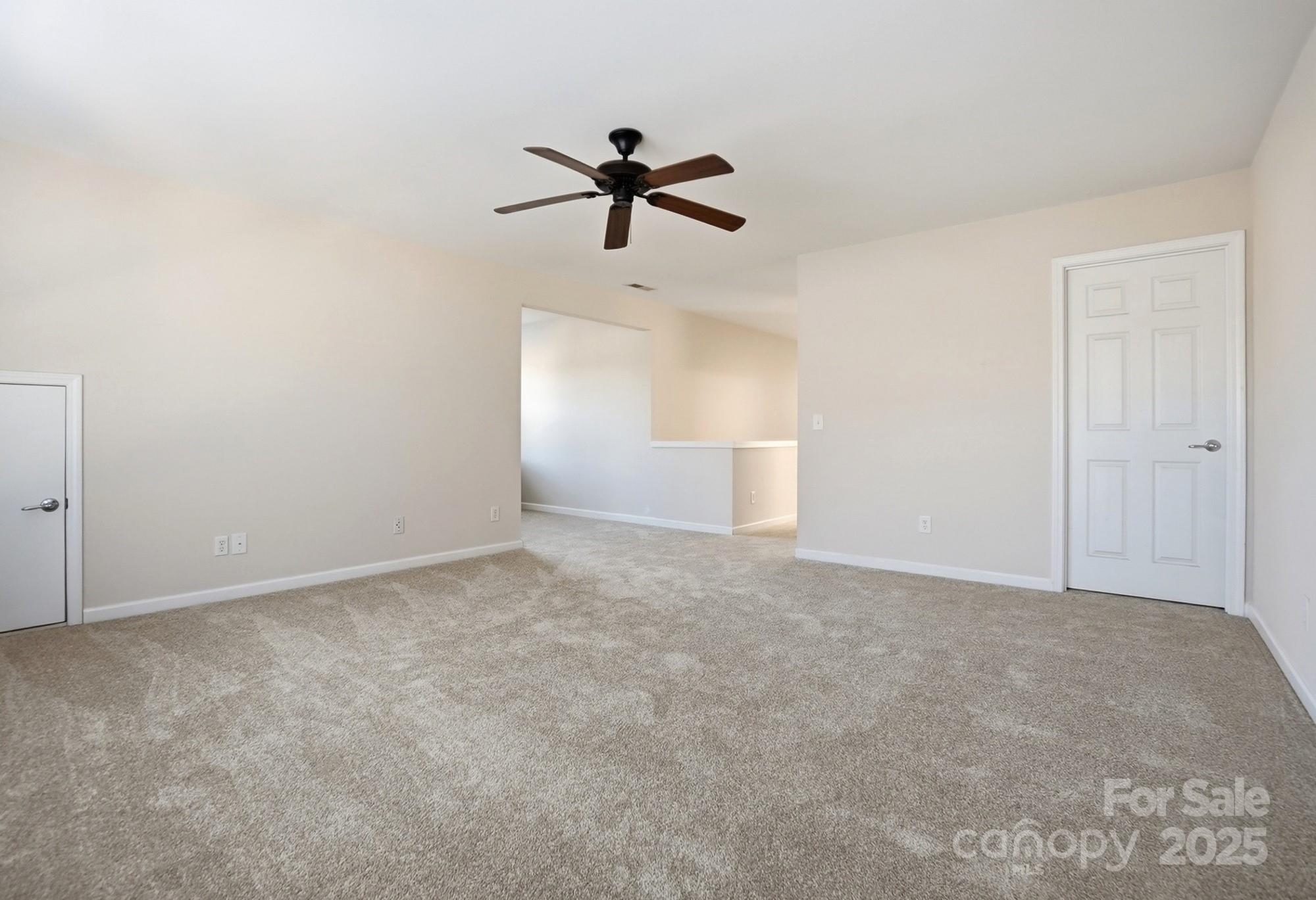 Fort Mill, South Carolina, 29707, United States, 3 Bedrooms Bedrooms, ,3 BathroomsBathrooms,Residential,For Sale,1997283