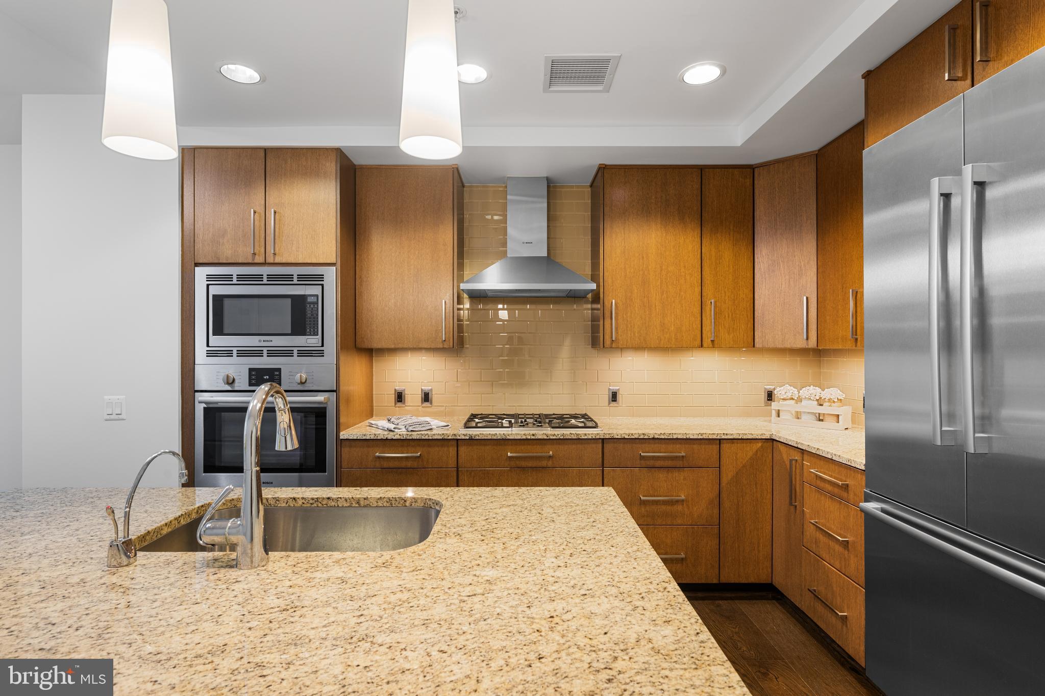 Bethesda, Maryland, 20815, United States, 2 Bedrooms Bedrooms, ,Residential,For Sale,1920331