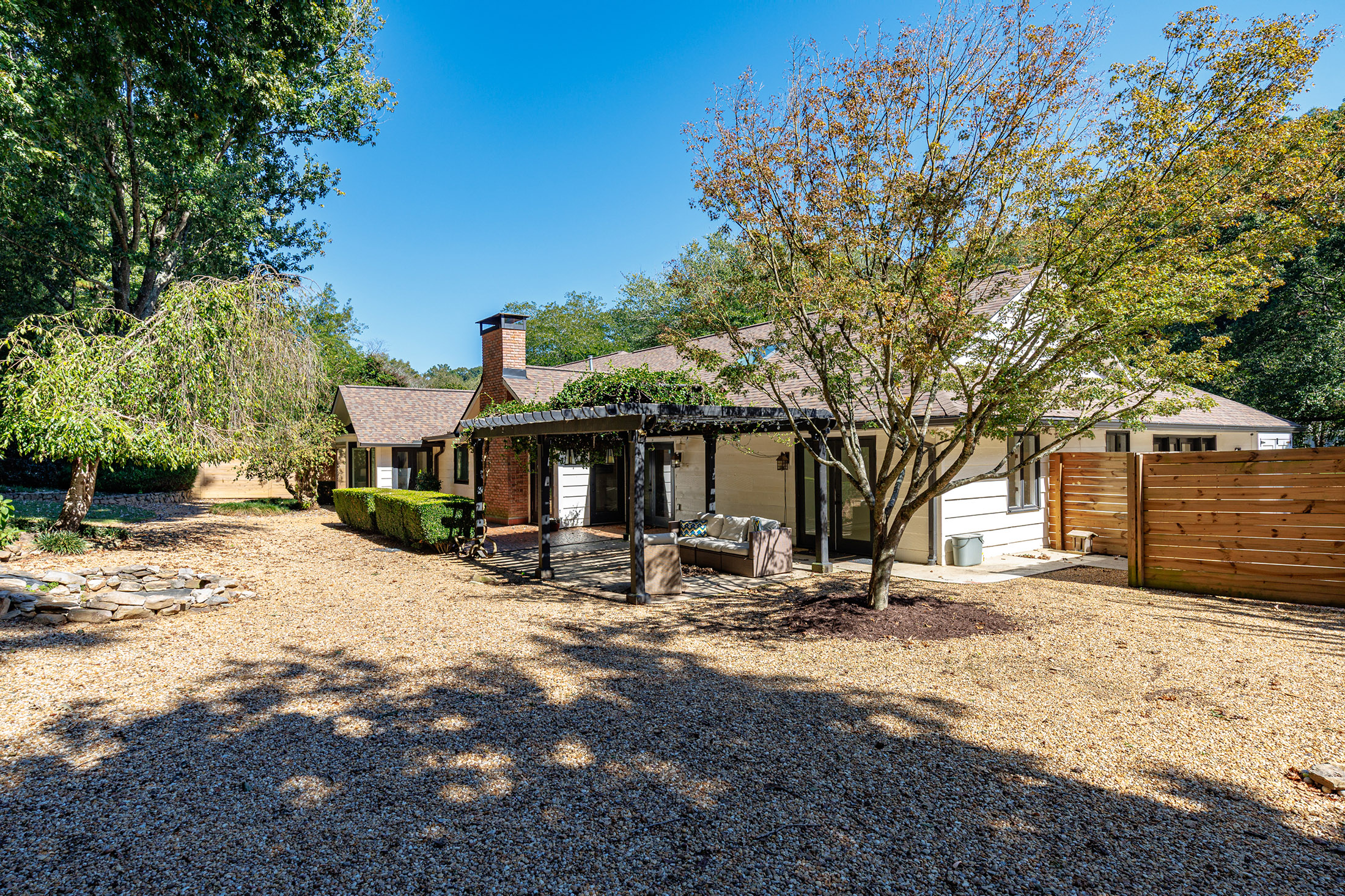  Spacious Ranch Overlooking the Fourth Fairway at Brookfield Country Club - 物件實景