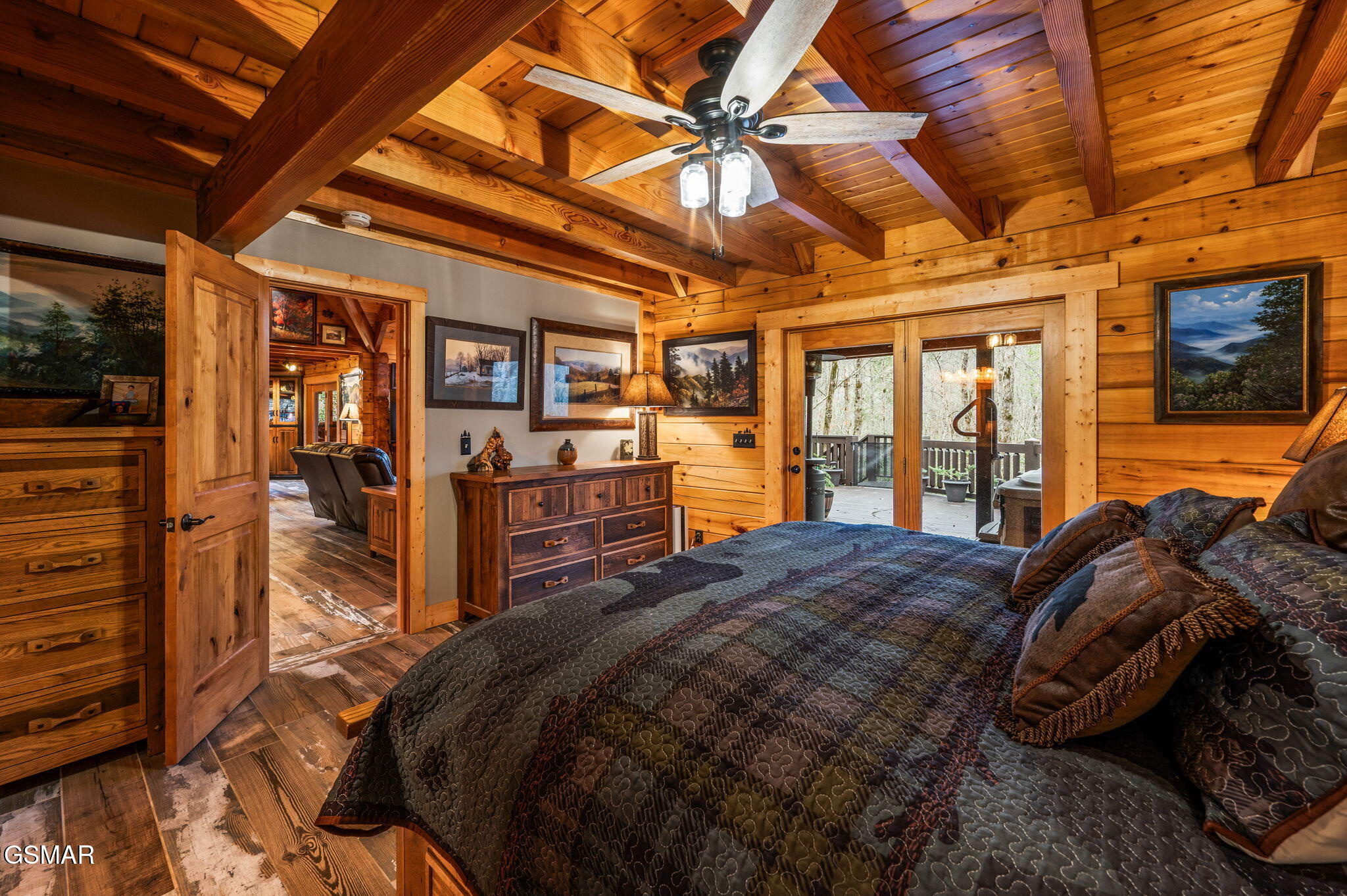 Walland, Tennessee, 37886, United States, 3 Bedrooms Bedrooms, ,4 BathroomsBathrooms,Residential,For Sale,1915065