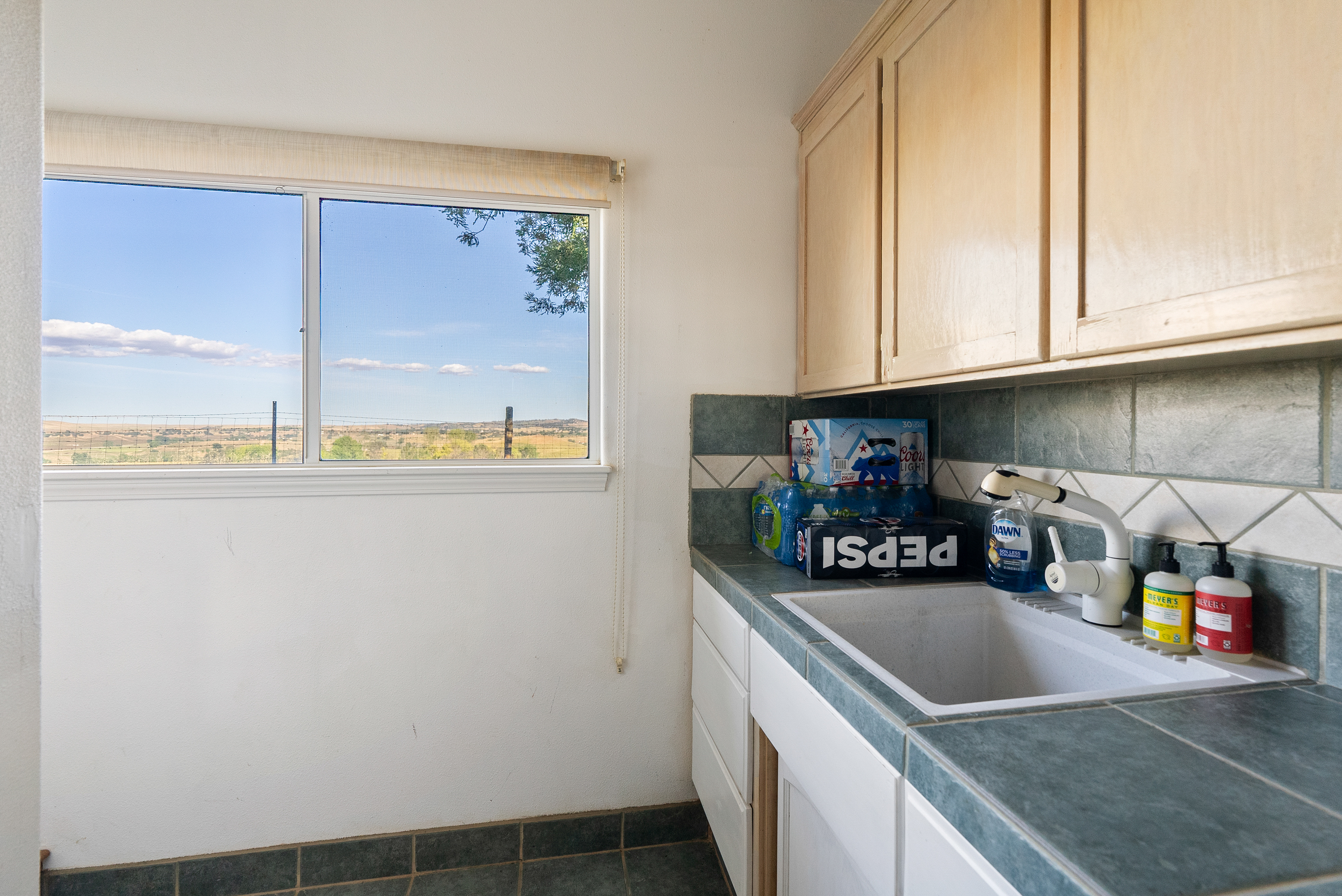  6275 Twin Canyon Lane - 物件實景