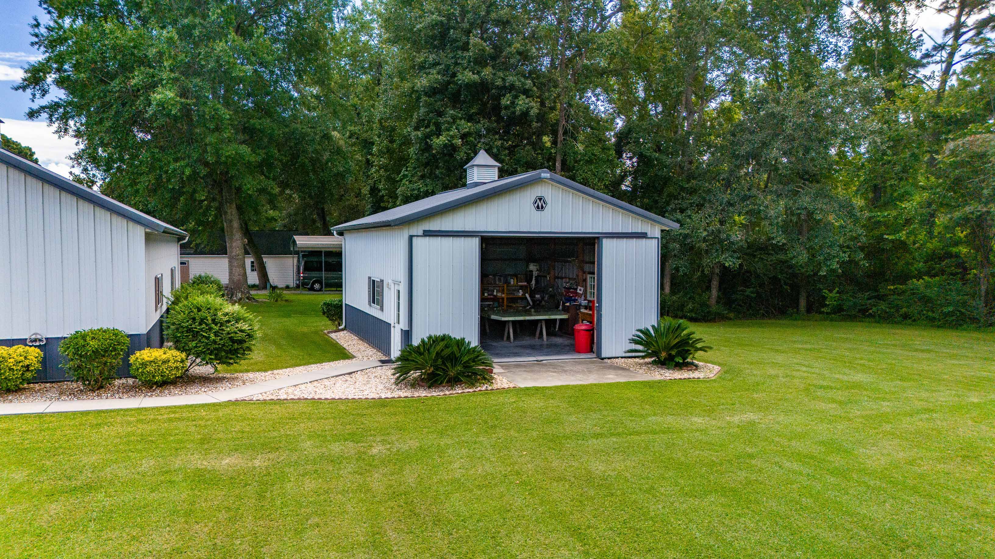 Oriental, North Carolina, 28571, United States, 4 Bedrooms Bedrooms, ,4 BathroomsBathrooms,Residential,For Sale,1944868