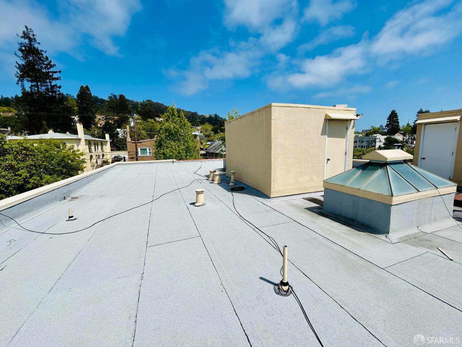 Berkeley, California, 94708, United States, 8 Bedrooms Bedrooms, ,Residential,For Sale,1940563