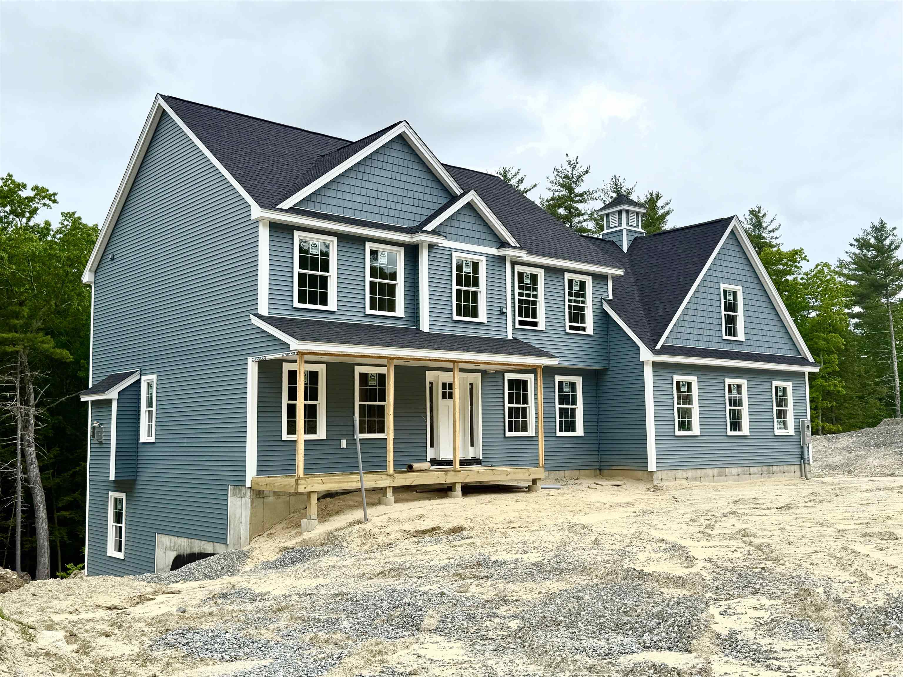 Merrimack, New Hampshire, 03054, United States, 4 Bedrooms Bedrooms, ,3 BathroomsBathrooms,Residential,For Sale,1785286