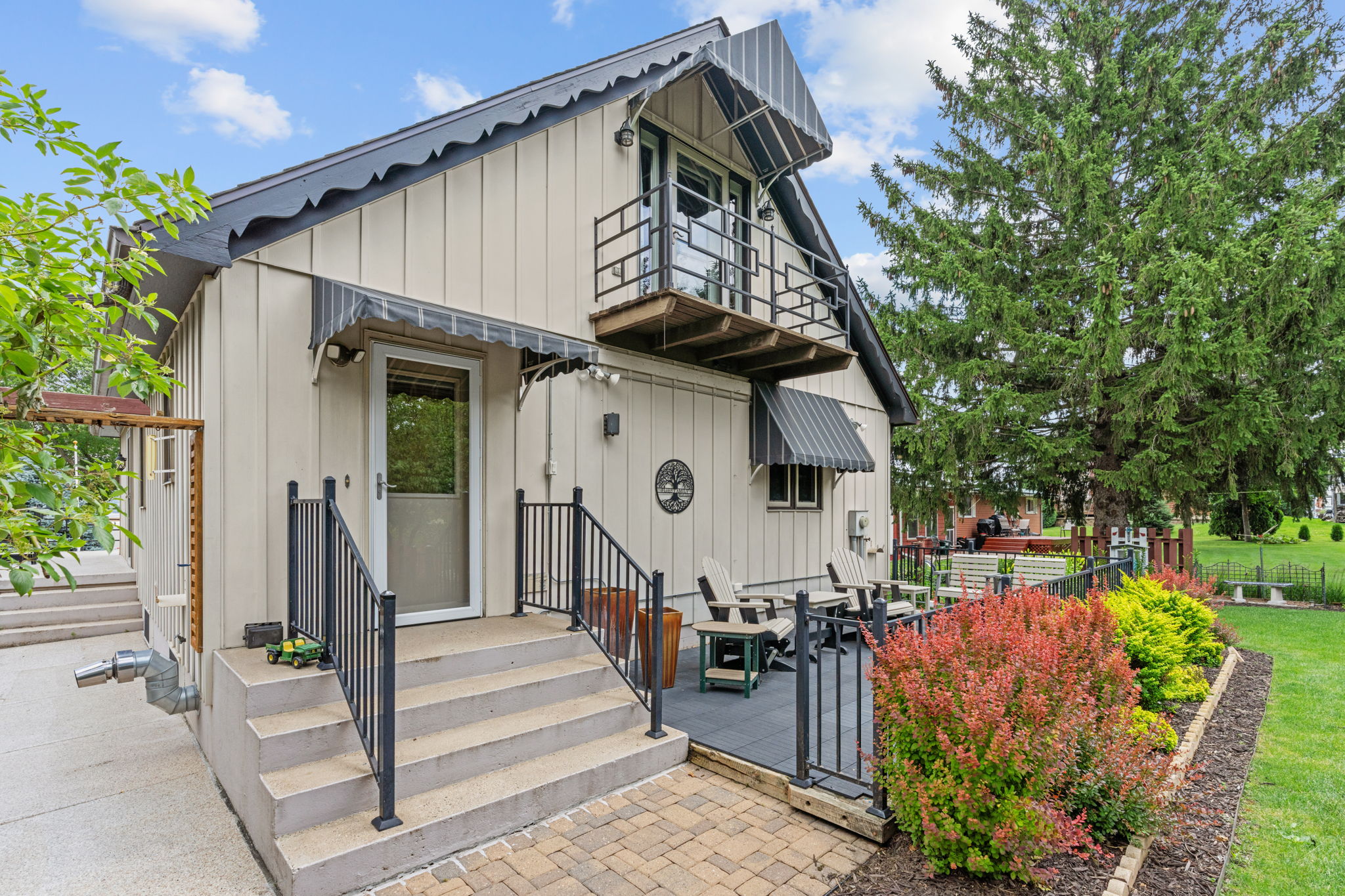 Scenic Chalet Retreat with Unforgettable Lake Pepin Views - 物件實景
