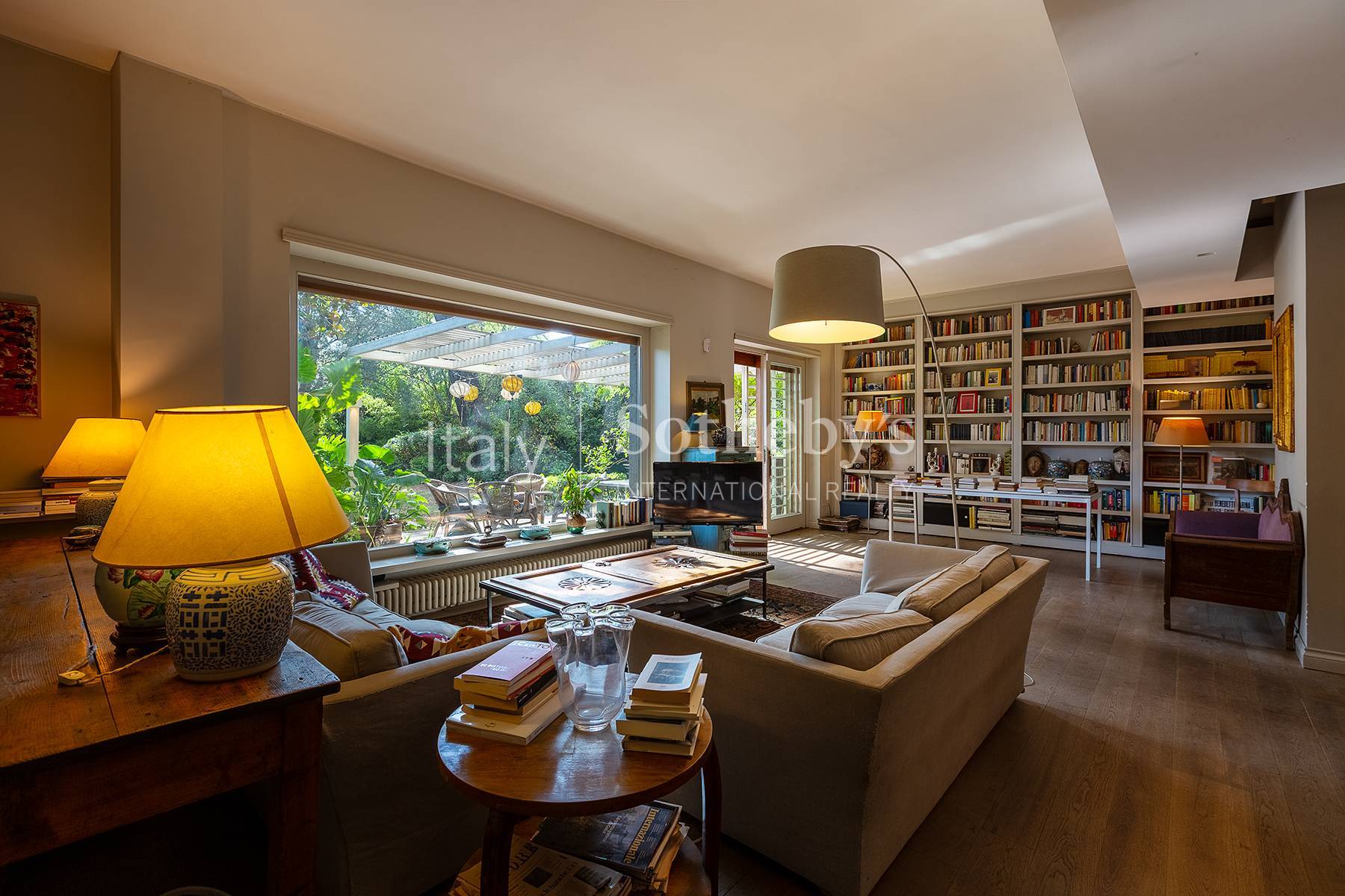  Elegant apartment with large private garden - 物件實景