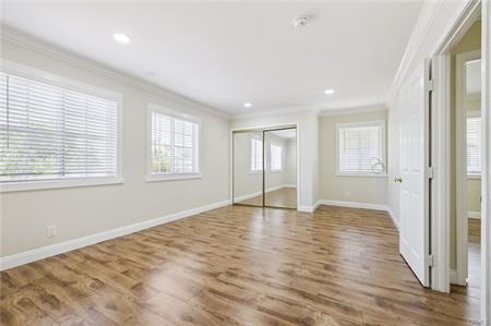 Los Angeles, California, 90016, United States, ,Residential,For Sale,1895088