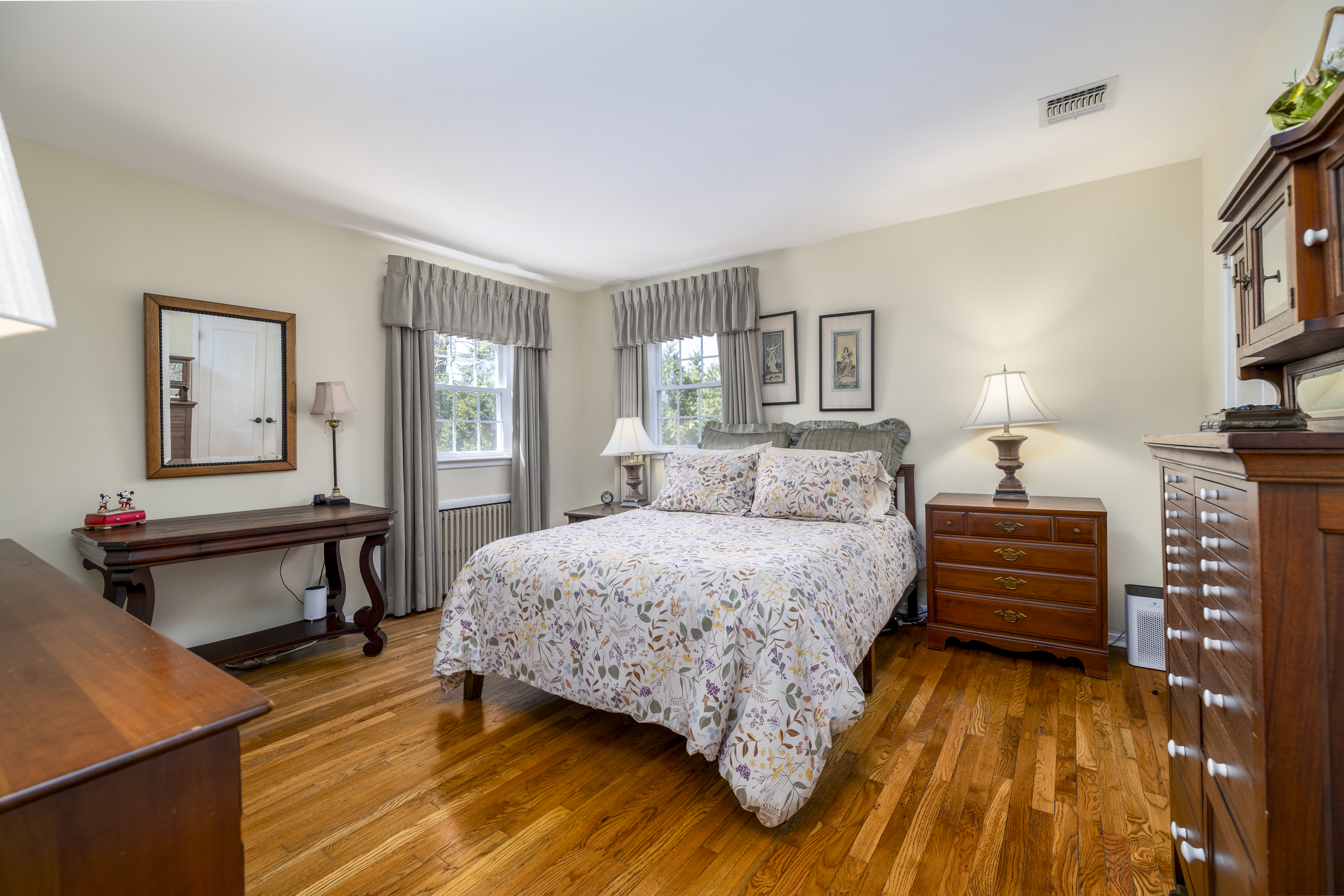  12 May Court, Rockville Centre, NY 11570 - 物件實景