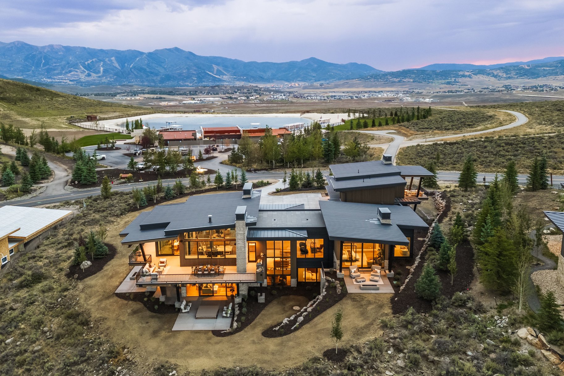  Stunning Promontory Residence Directly Across from The Beach Club - 物件實景