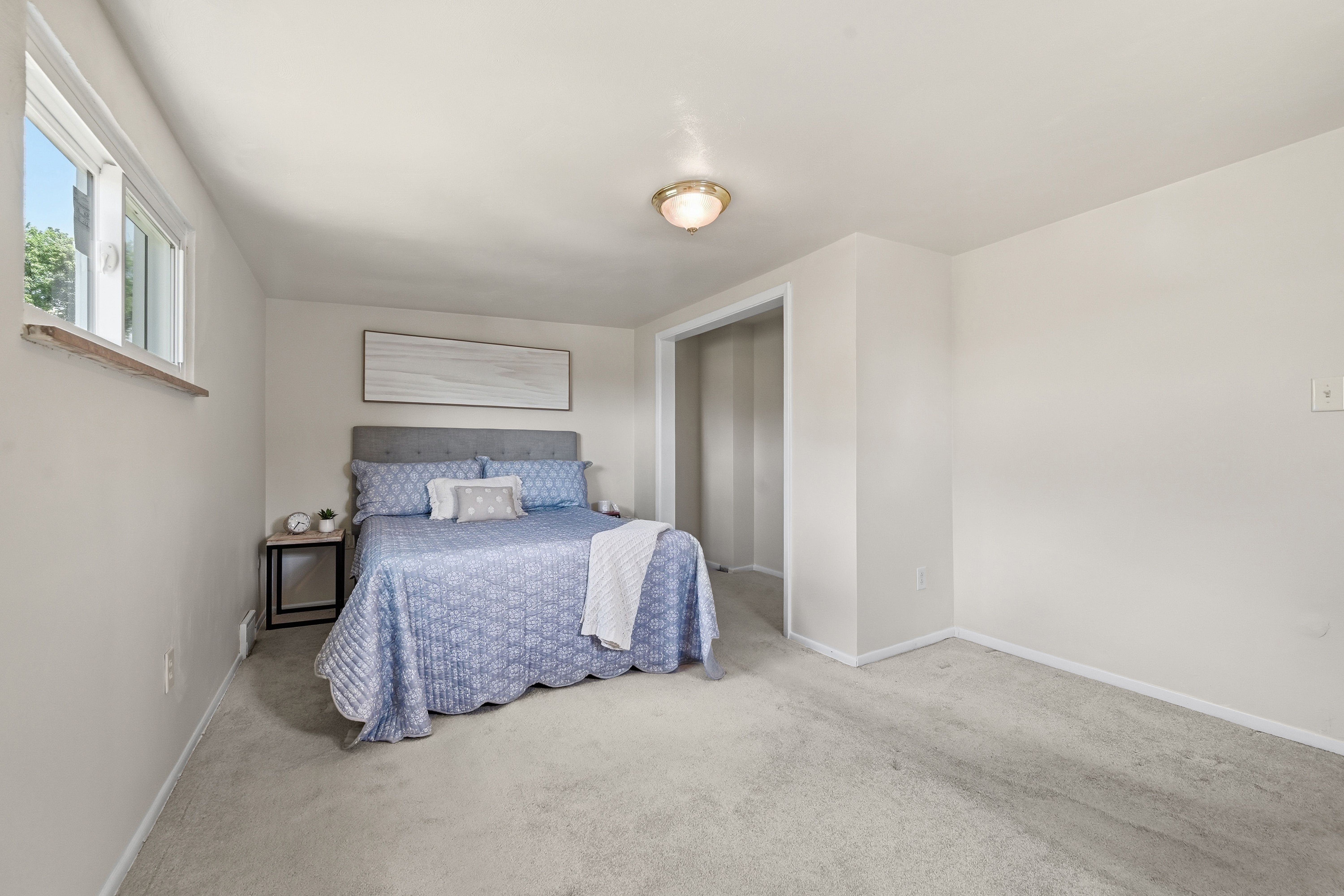  73 Clifford Drive, Pittsburgh, PA 15220 - 物件實景