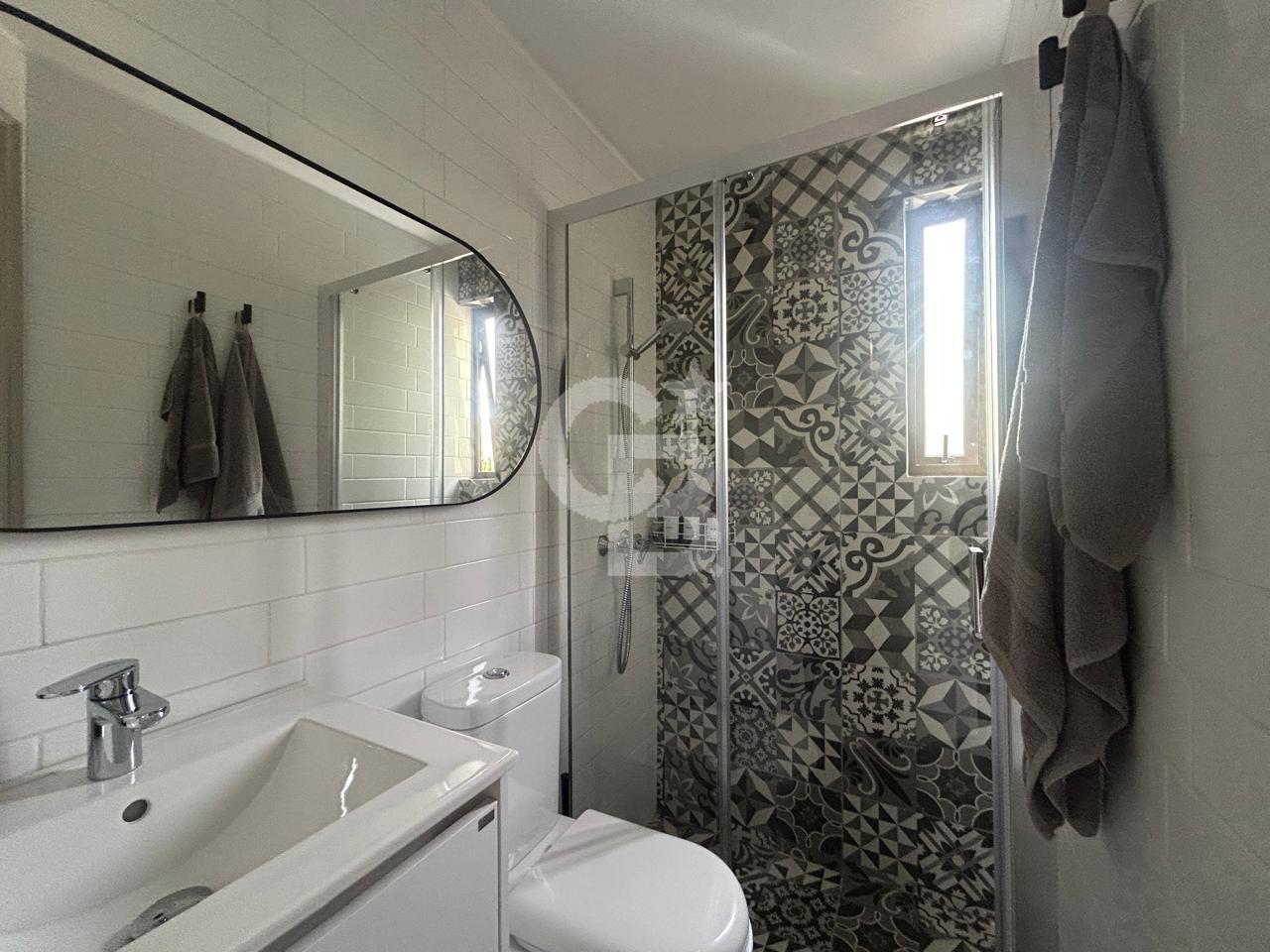 Lo Barnechea, Chile, 6 Bedrooms Bedrooms, ,5 BathroomsBathrooms,Residential,For Sale,1997477