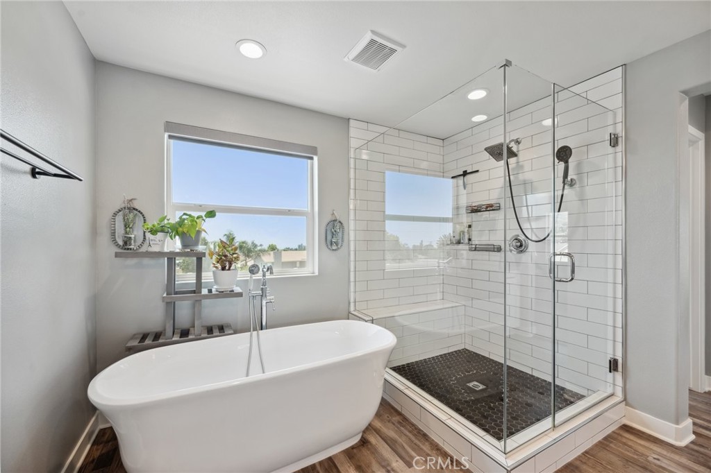 Yucaipa, California, 92399, United States, 4 Bedrooms Bedrooms, ,4 BathroomsBathrooms,Residential,For Sale,1847637