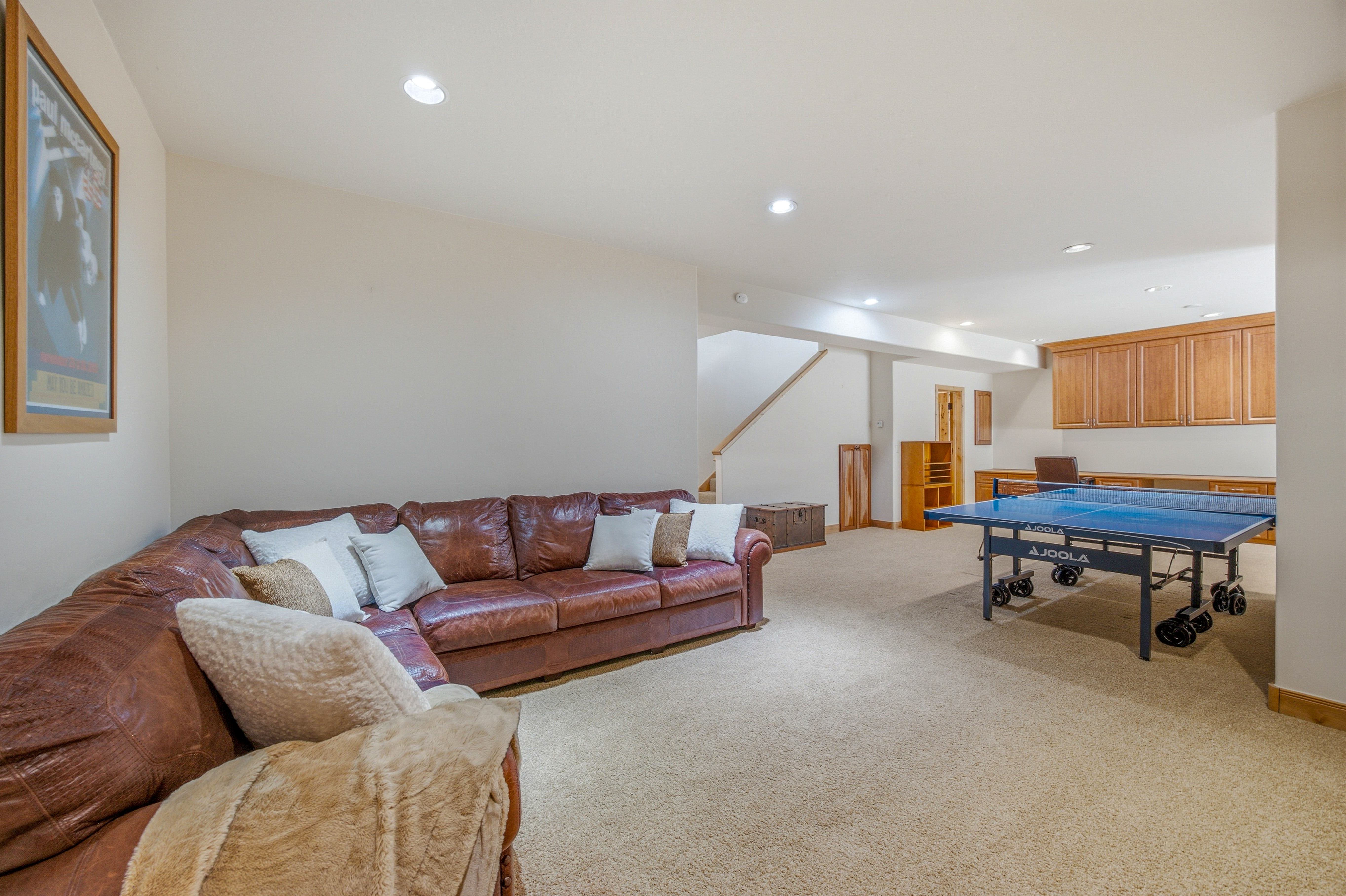  Custom-built, Single-family Home in the Exclusive Grand Traverse Neighborhood - 物件實景
