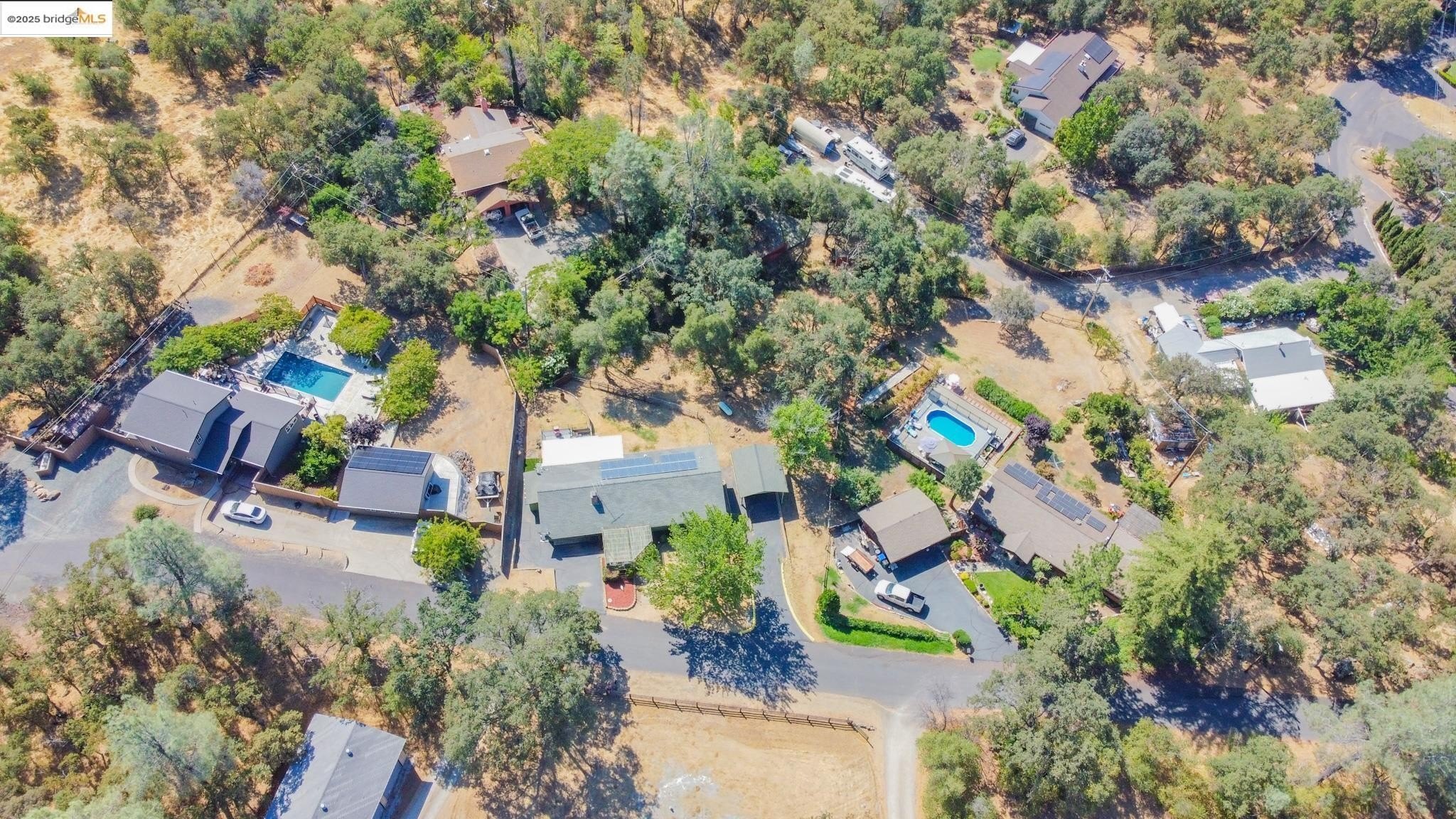Sonora, California, 95370, United States, 4 Bedrooms Bedrooms, ,2 BathroomsBathrooms,Residential,For Sale,1917180