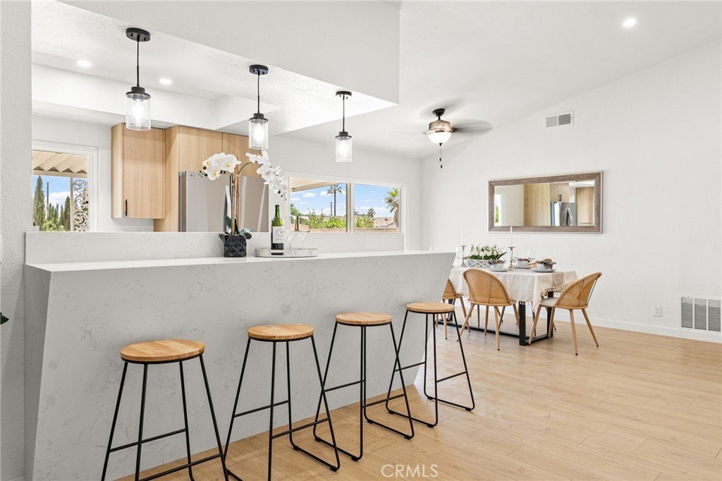 Montclair, California, 91763, United States, 4 Bedrooms Bedrooms, ,2 BathroomsBathrooms,Residential,For Sale,2048978