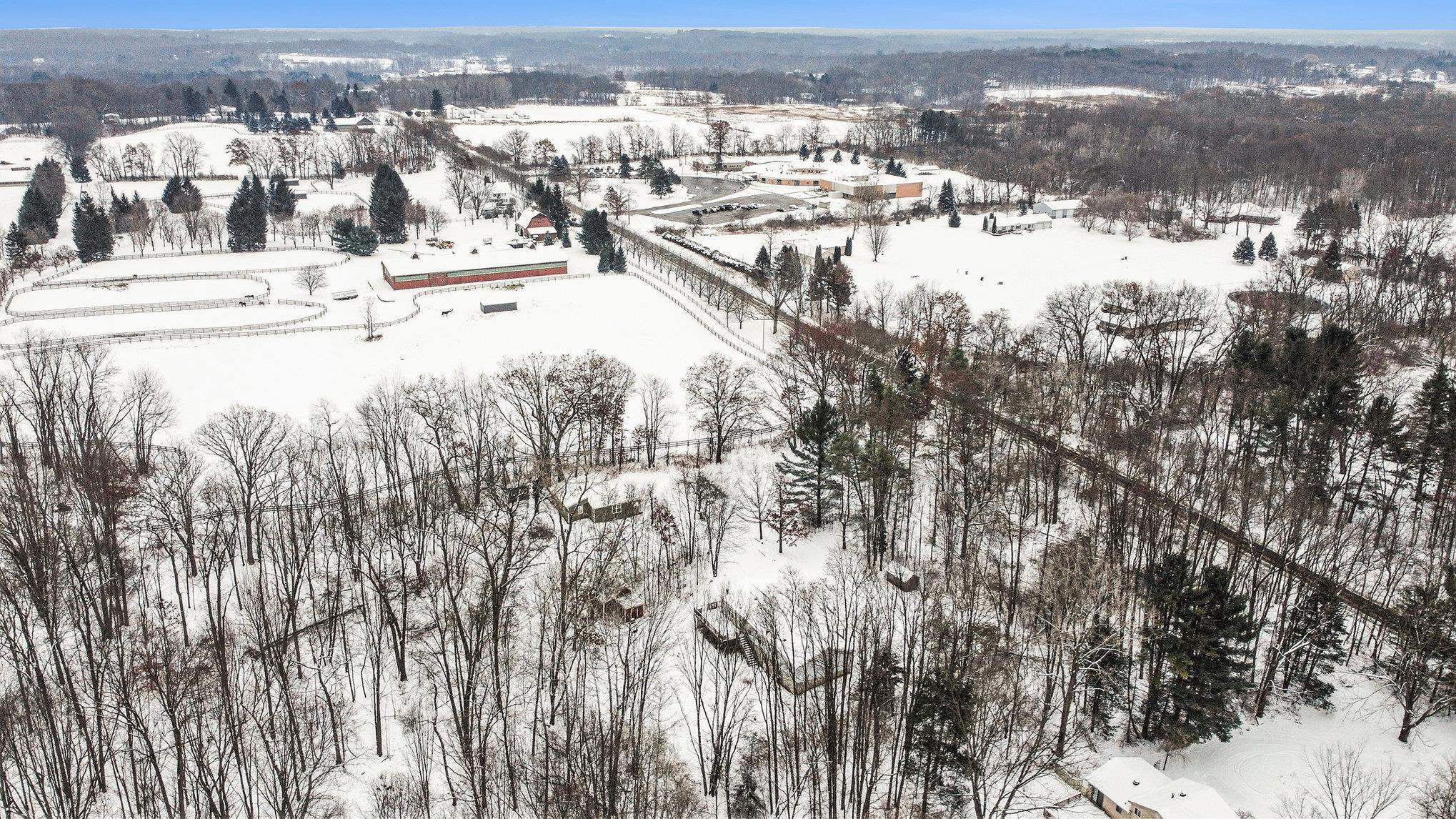 Hartland Twp, Michigan, 48353, United States, 3 Bedrooms Bedrooms, ,2 BathroomsBathrooms,Residential,For Sale,2005738