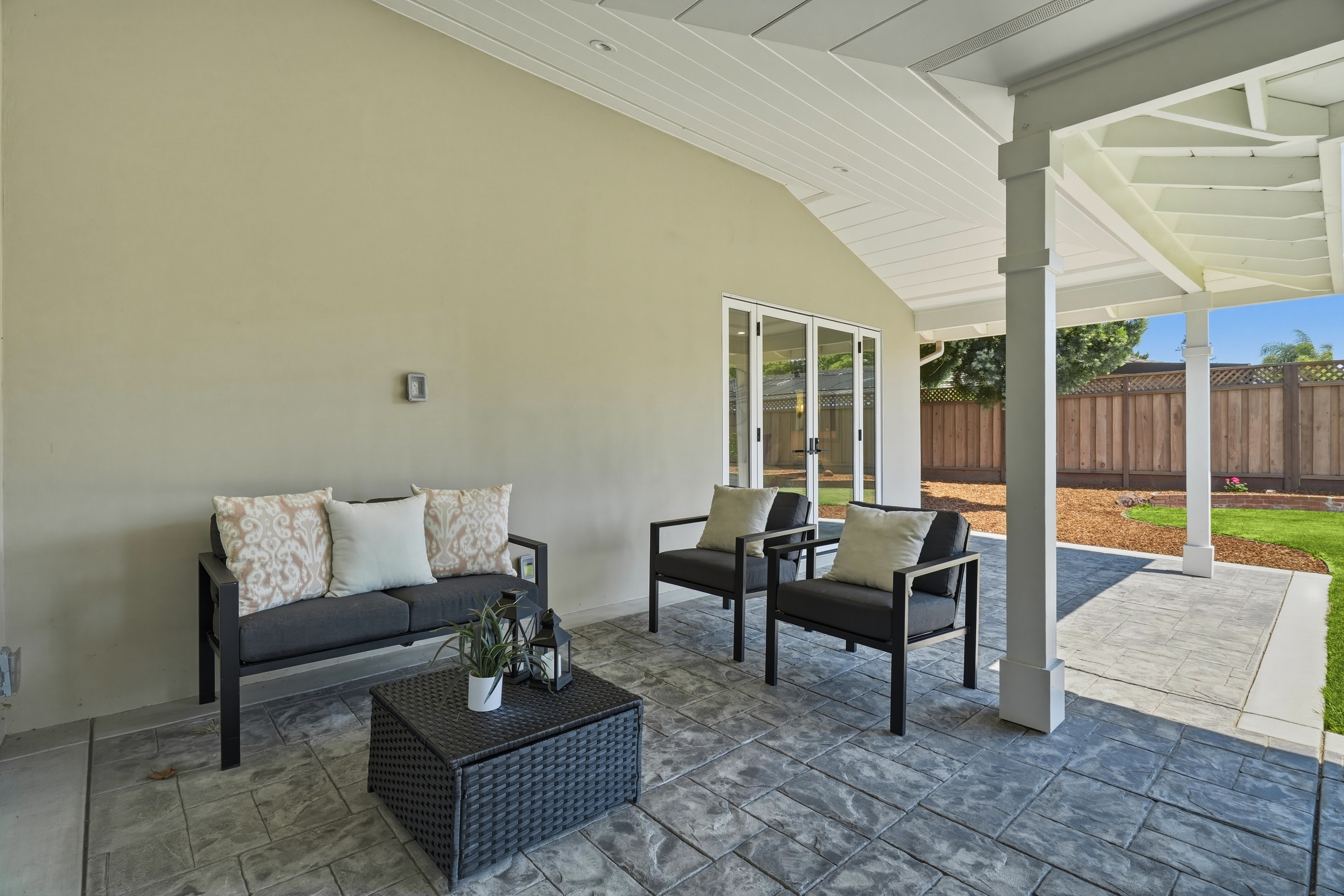  Luxury Campbell Living - 物件實景