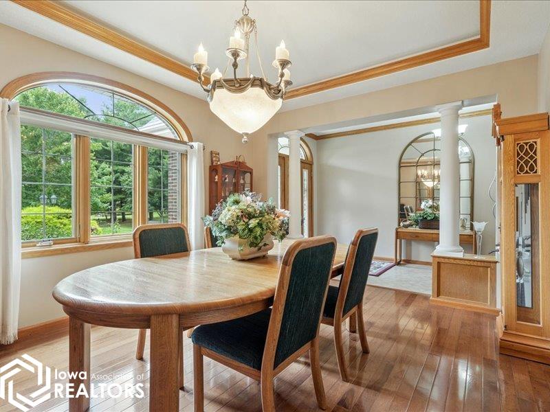 West Burlington, Iowa, 52655, United States, 4 Bedrooms Bedrooms, ,4 BathroomsBathrooms,Residential,For Sale,1982089