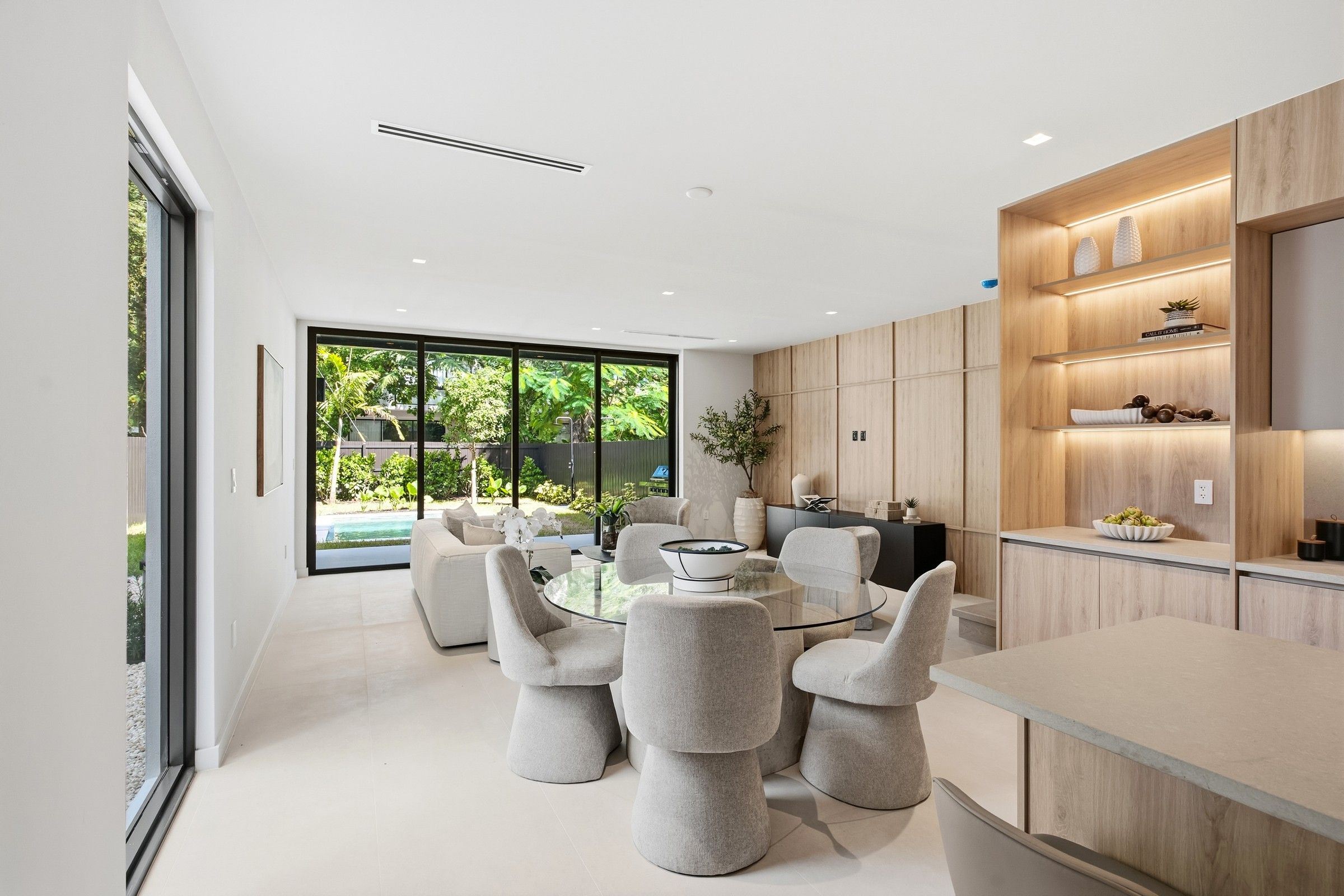  1017 SW 13th Ct, Miami, FL, 33135 - 物件實景
