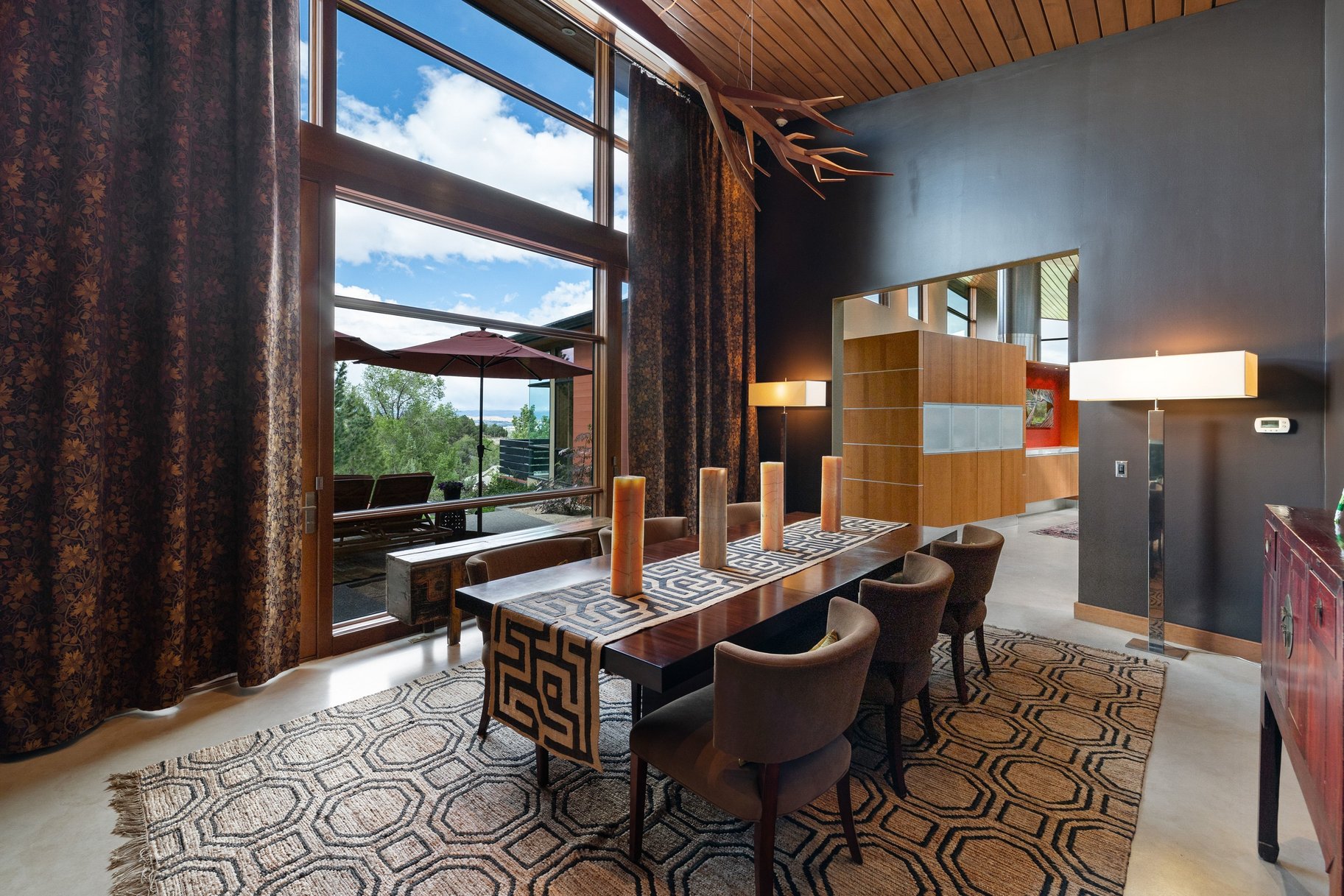  Architectural Masterpiece, Panoramic Views - 物件實景