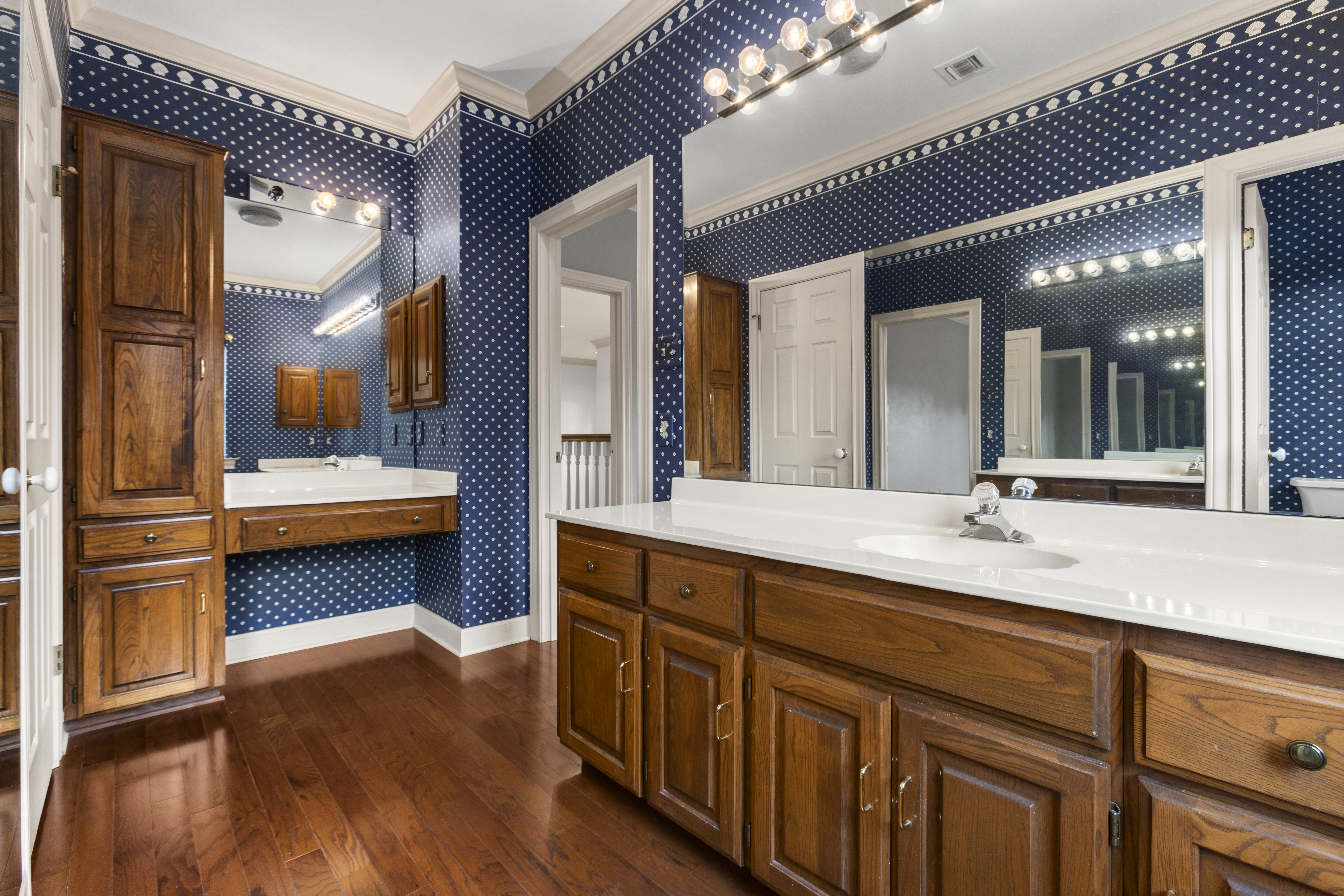  Elegant Inwood Estate Home - 物件實景