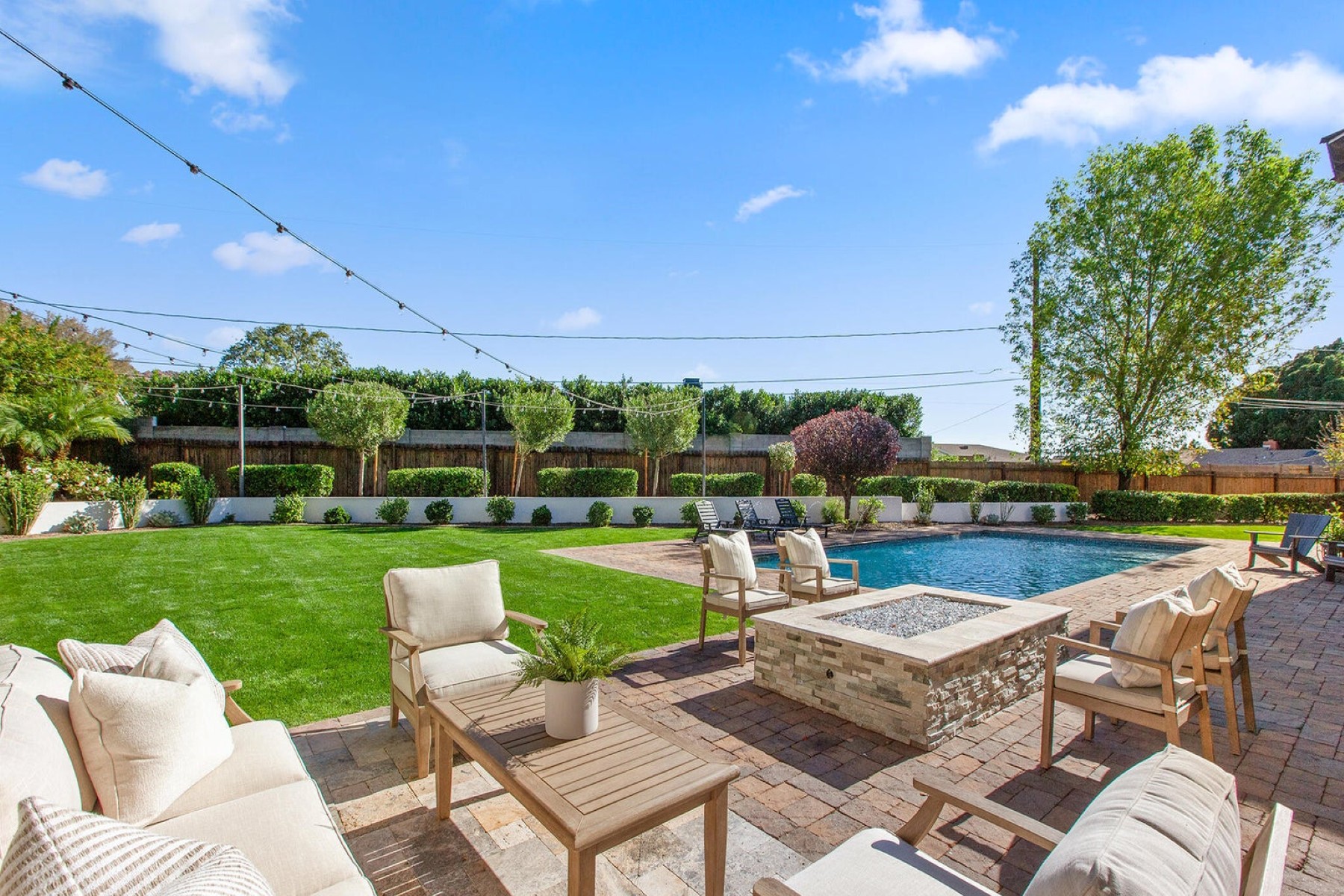  4909 N 45th Place  Phoenix, AZ - 物件實景