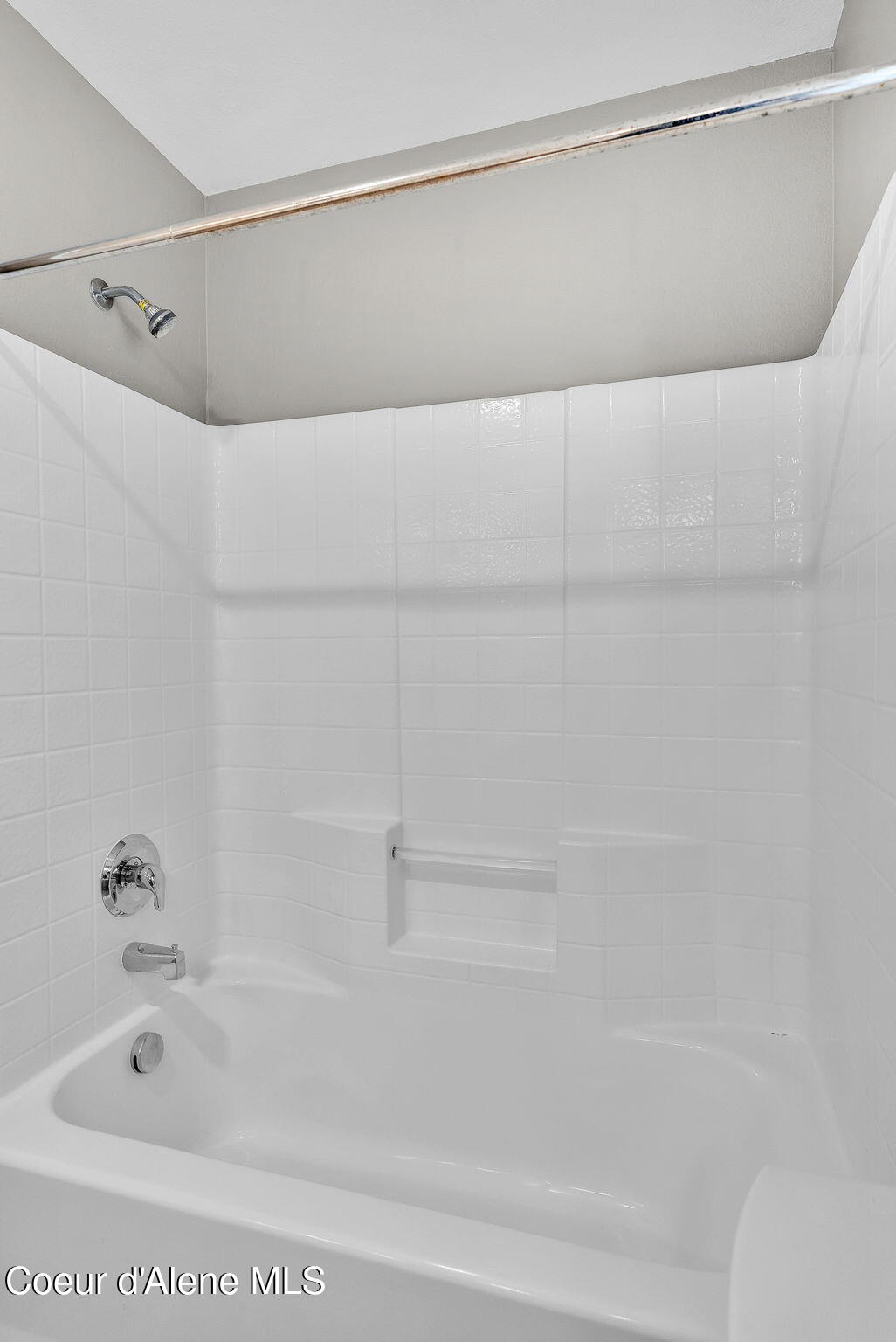 Coeur D'alene, Idaho, 83815, United States, 3 Bedrooms Bedrooms, ,2 BathroomsBathrooms,Residential,For Sale,1965651