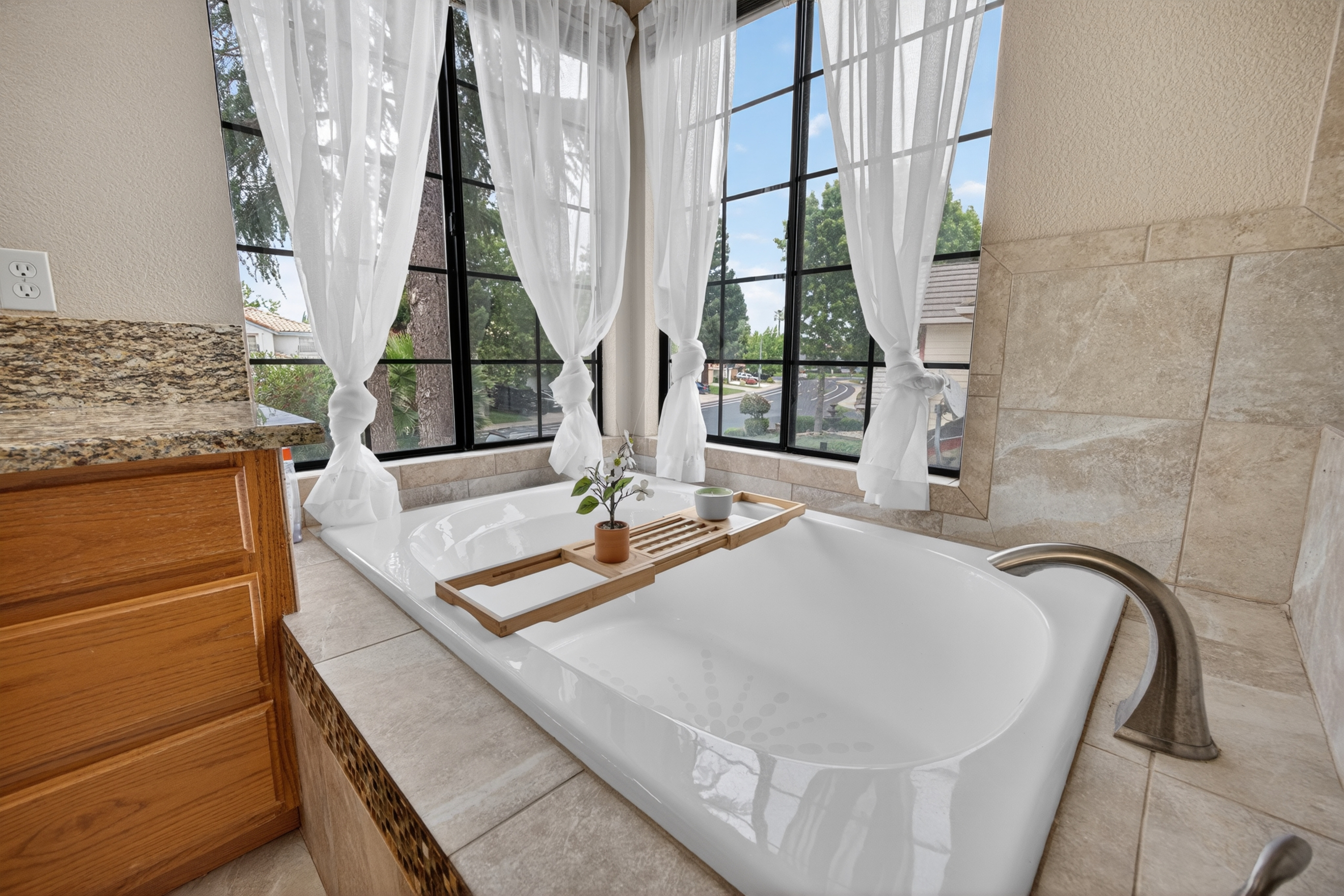  5112 Laguna Woods Drive, Elk Grove, CA 95758 - 物件實景