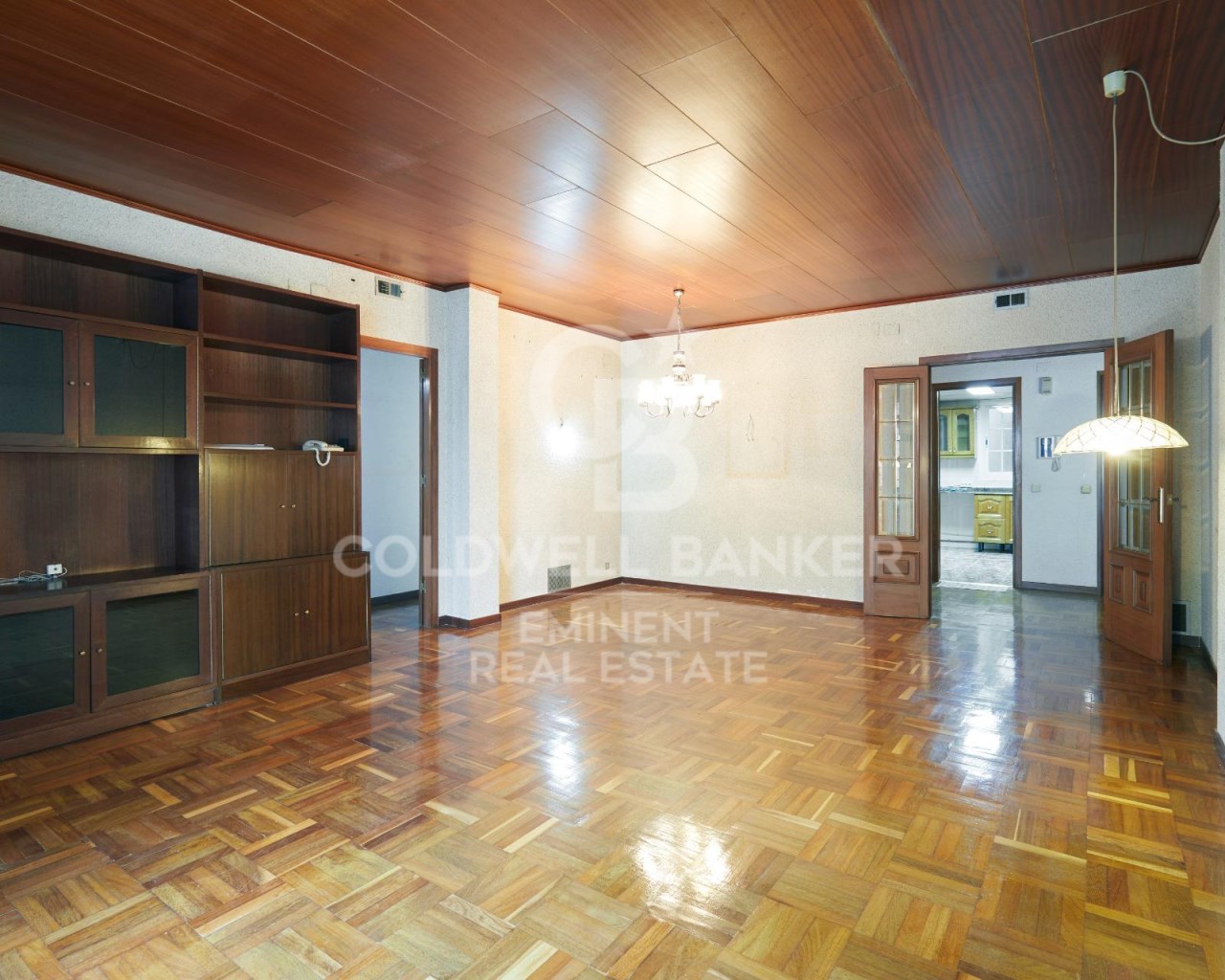 Barcelona, Catalonia, ES, 4 Bedrooms Bedrooms, ,2 BathroomsBathrooms,Residential,For Sale,1838082
