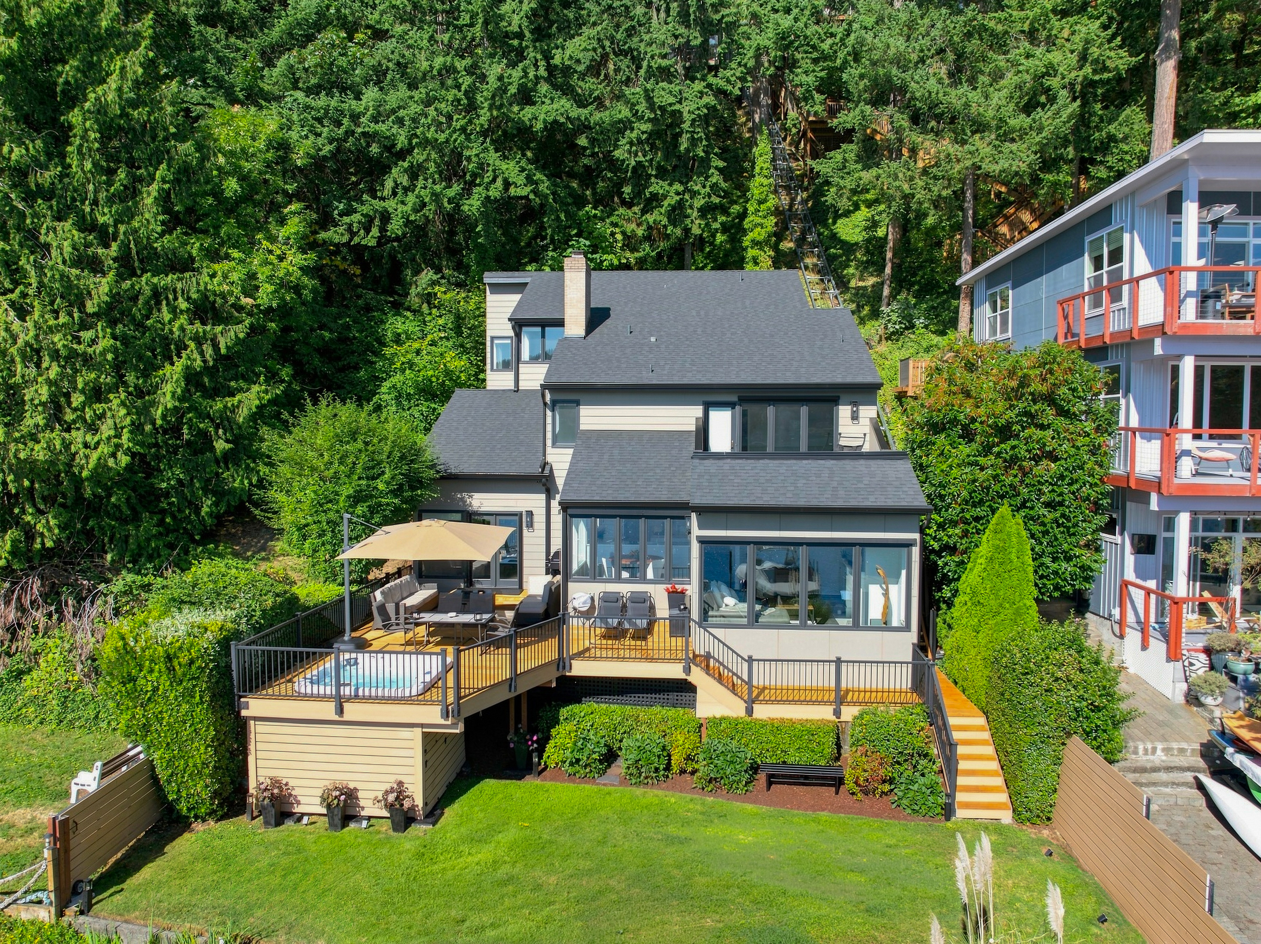  2002 West Lake Sammamish Parkway NE, Redmond, WA 98052 - 物件實景