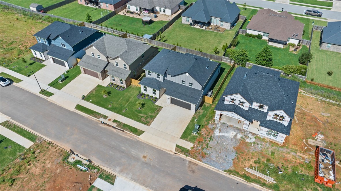 Centerton, Arkansas, 72719, United States, 4 Bedrooms Bedrooms, ,3 BathroomsBathrooms,Residential,For Sale,1890253