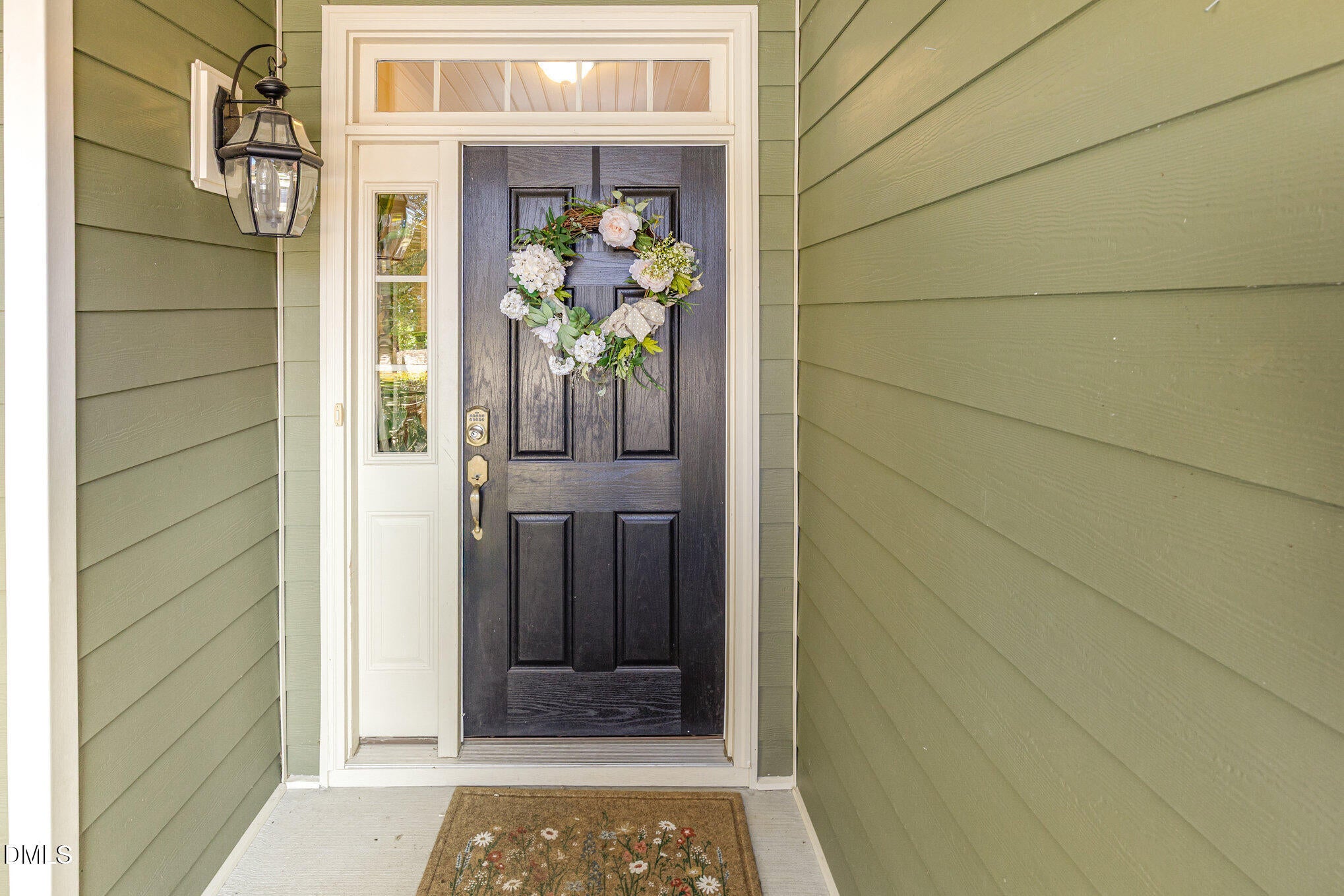 Apex, North Carolina, 27539, United States, 4 Bedrooms Bedrooms, ,3 BathroomsBathrooms,Residential,For Sale,1988359