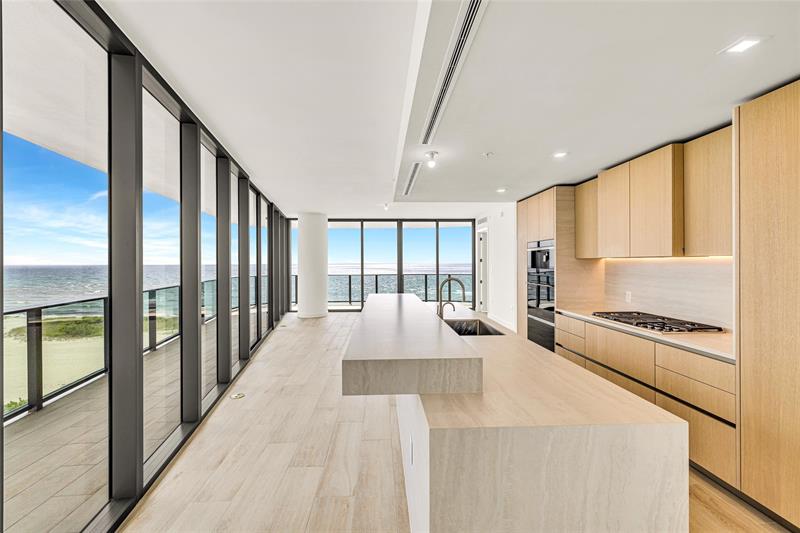 Pompano Beach, Florida, 33062, United States, 3 Bedrooms Bedrooms, ,4 BathroomsBathrooms,Residential,For Sale,1903795